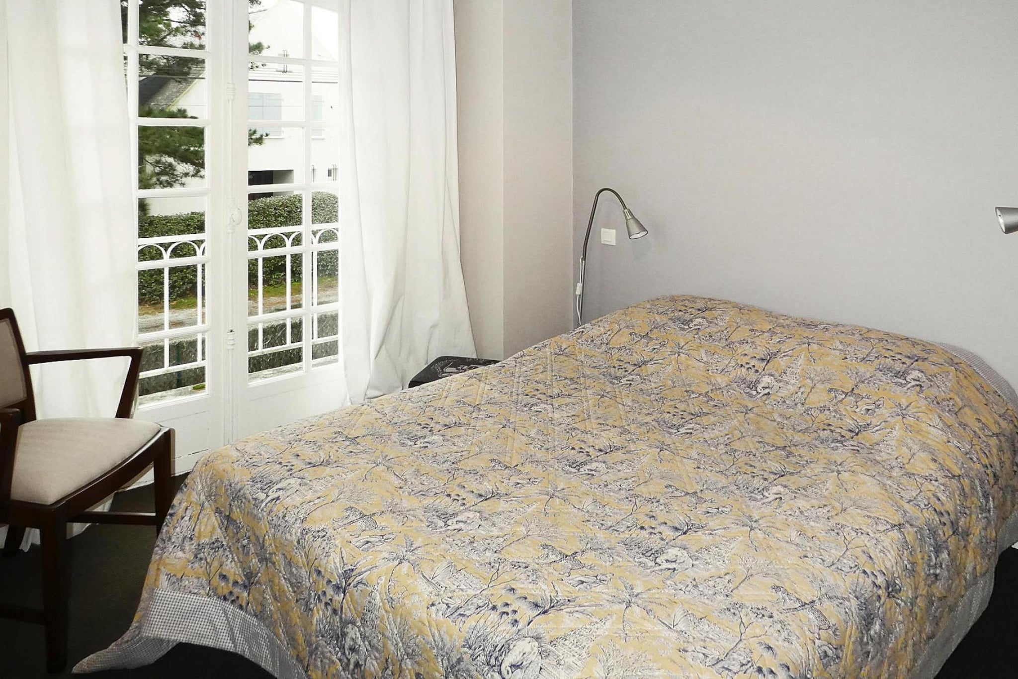 Bed Room