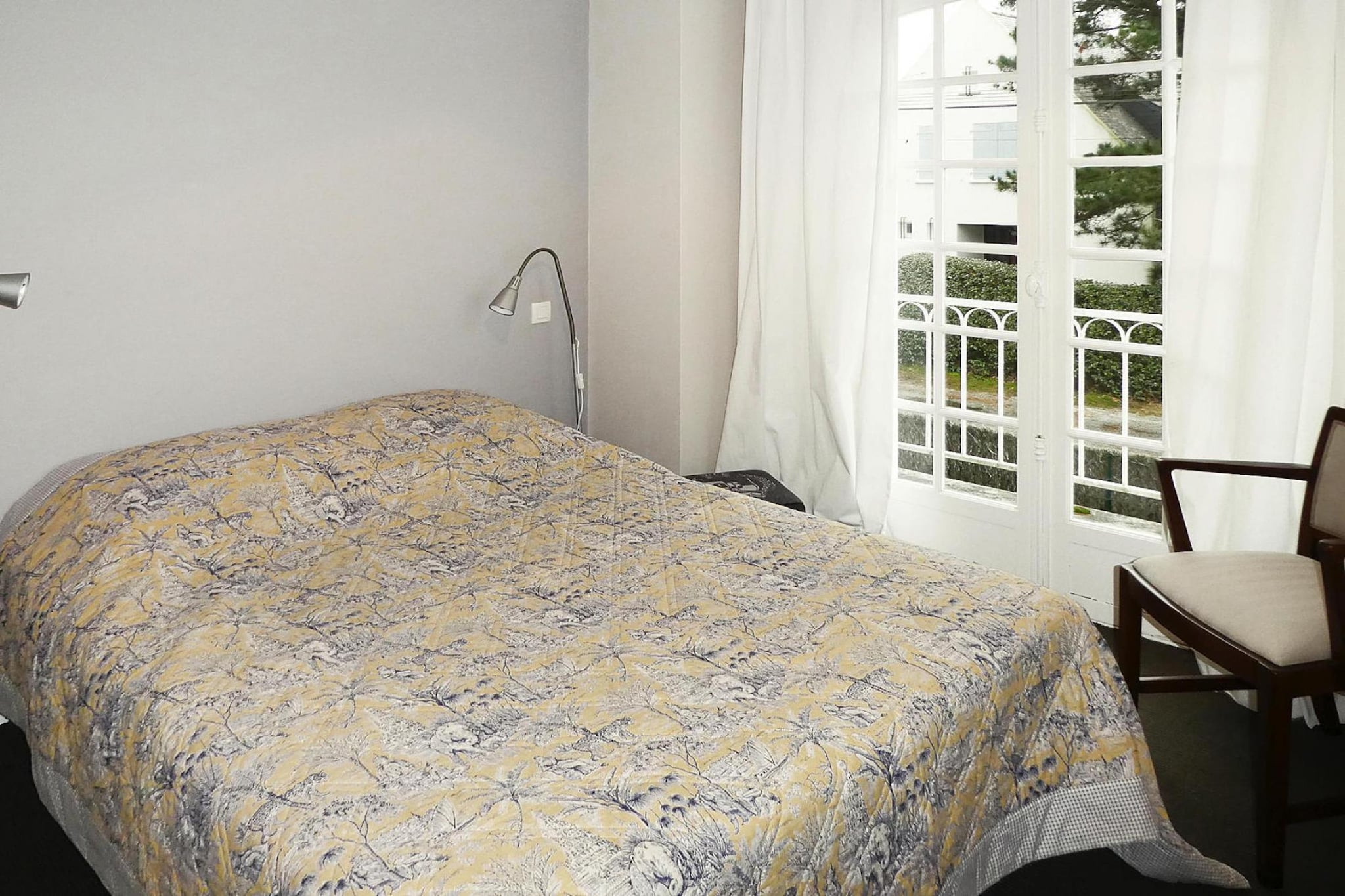Bed Room