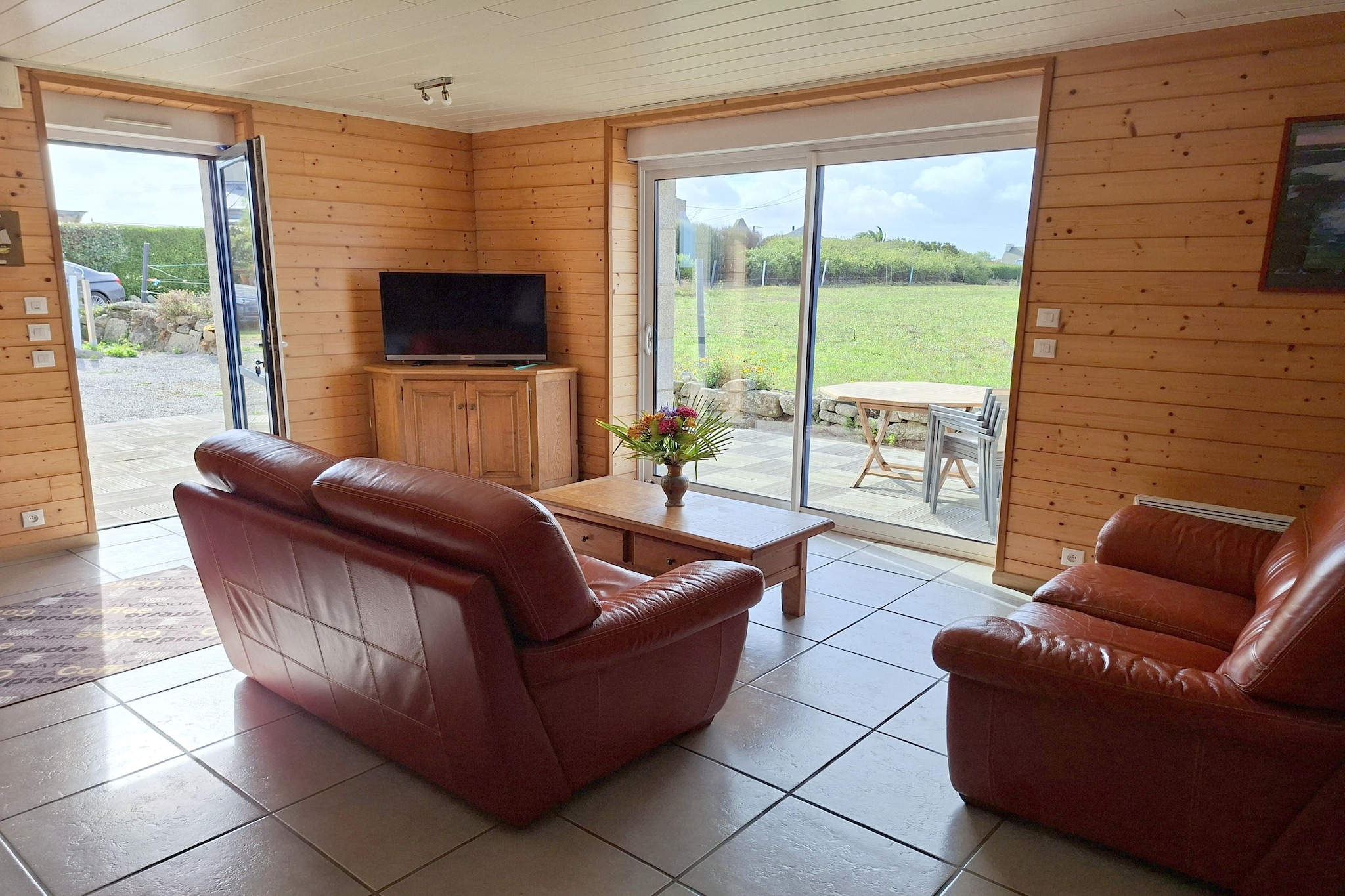 Ferienhaus mit teils Meerblick Cléder - Woonkamer