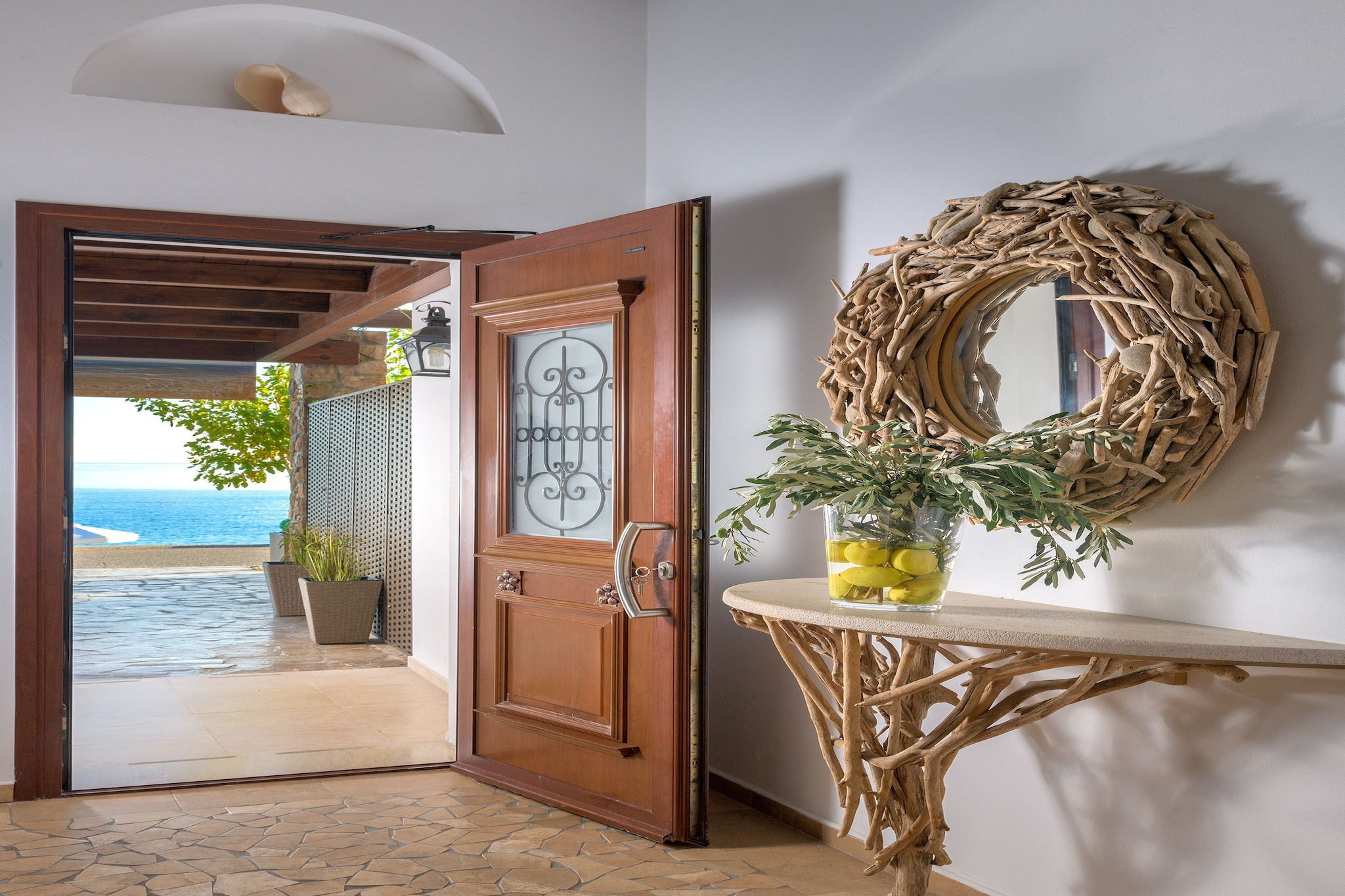 Ground floor: (bedroom(double bed), bathroom(shower, toilet, hairdryer))\n\nmezzanine: (Gallery bedroom(double bed))\n\nAttic: (bedroom(double bed), bedroom(single bed, single bed), bedroom(double bed), bathroom(shower, toilet), bathroom(shower, toilet))\n\nLiving room(TV(flatscreen), DVD player, CD player), Kitchen(stove, hob(ceramic), hob(2 ring stoves, gas), electric kettle, toaster, espresso machine, oven, microwave, dishwasher, fridge-freezer), Whirlpool, grill, shower, washing machine, balcony, patio, heating, air conditioning, terrace(roofed), garden furniture, sun loungers, BBQ, parking, parasol, high chair, outdoor fireplace, baby crib(free)