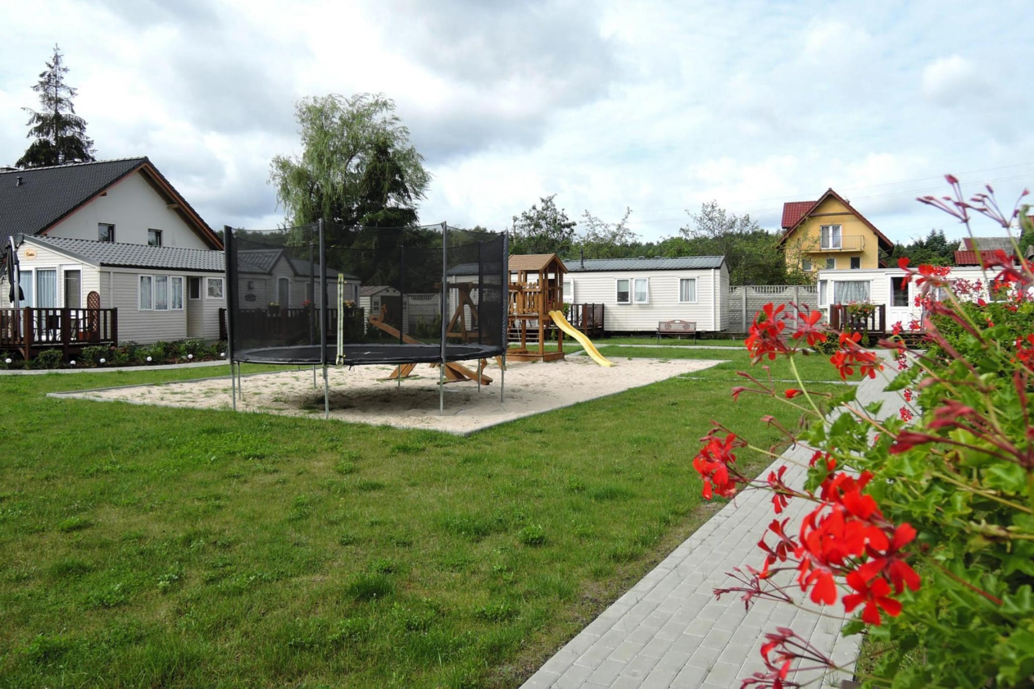Holiday homes by the lake Kolczewo 1-4 pers - Parkeinrichtungen