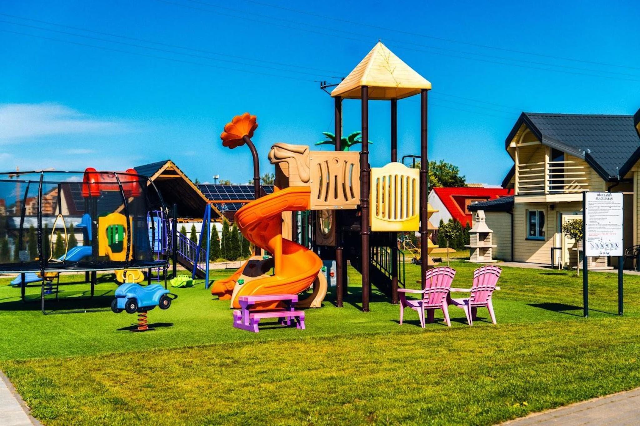 Domek piętrowy 6-osobowy Ustronie Morskie - Parkfaciliteiten