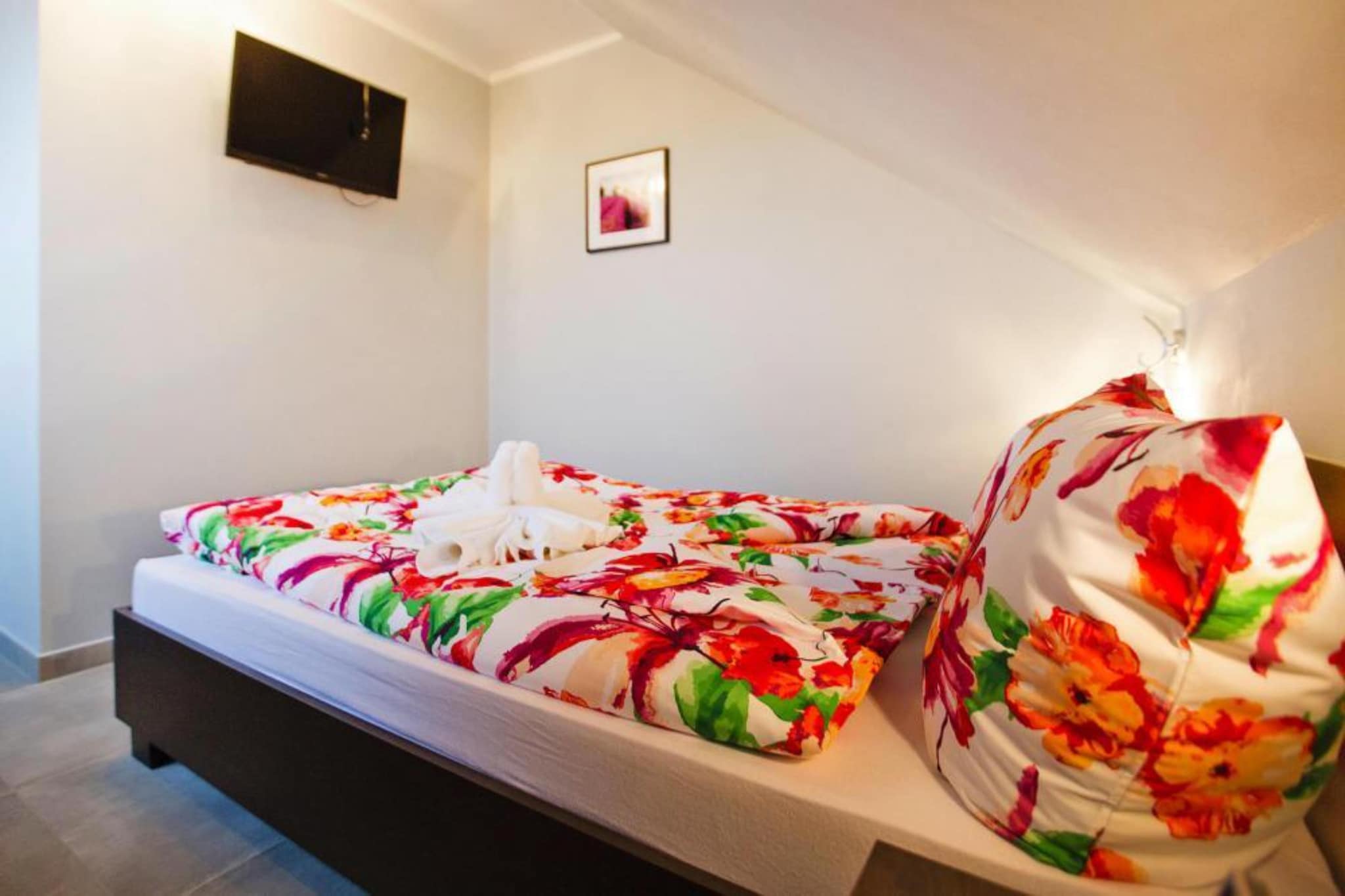 Bed Room