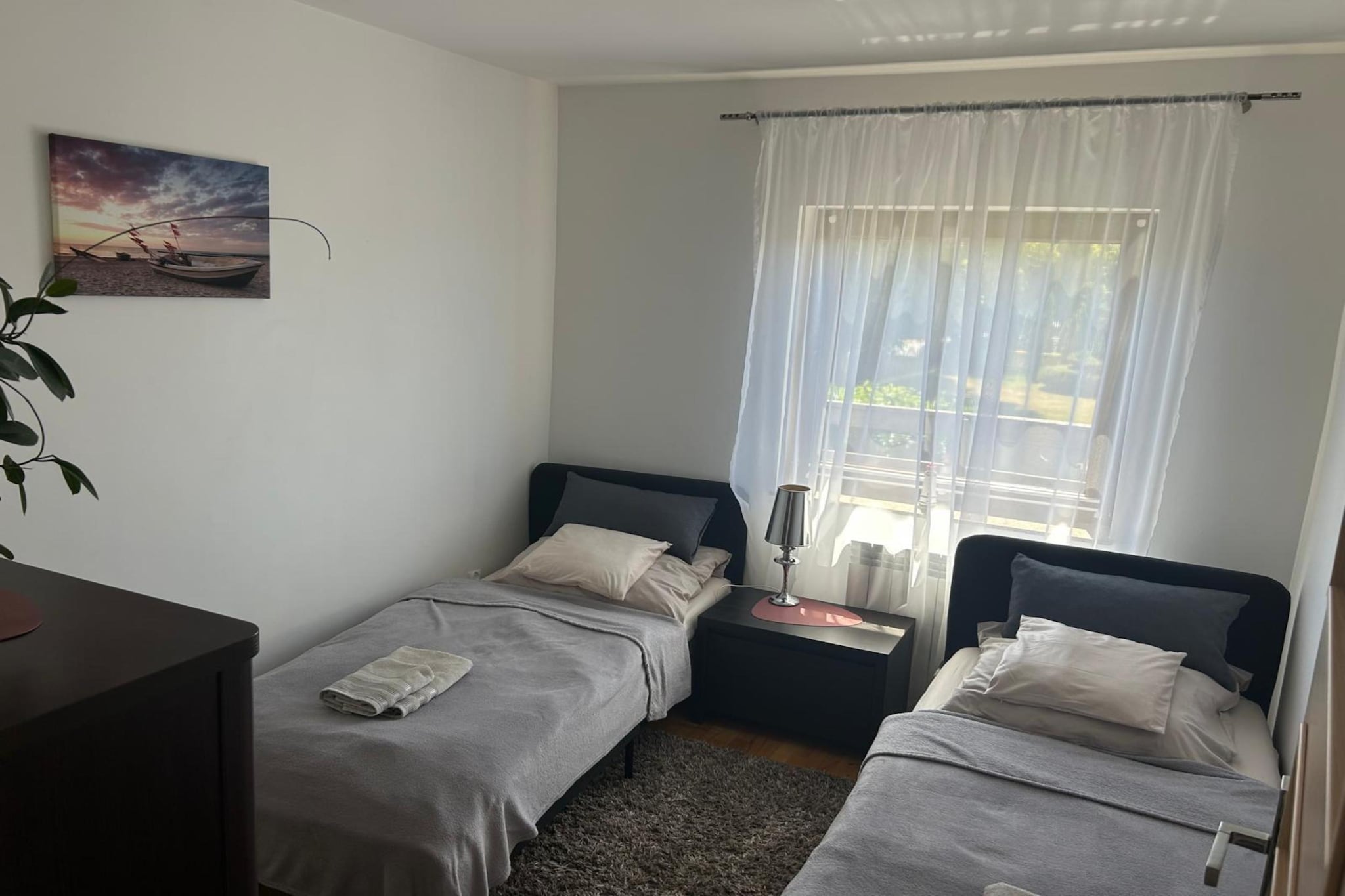 Bed Room