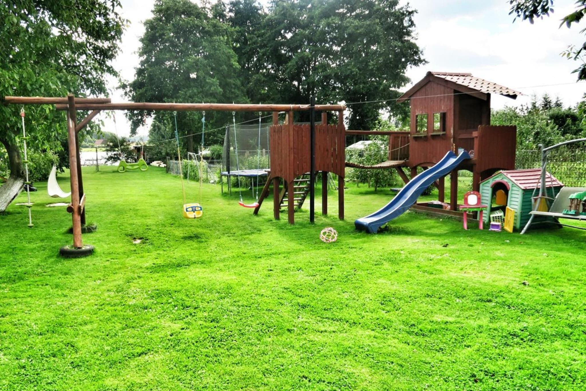 Domek holenderski Ostrowiec Sławieński - Parkfaciliteiten