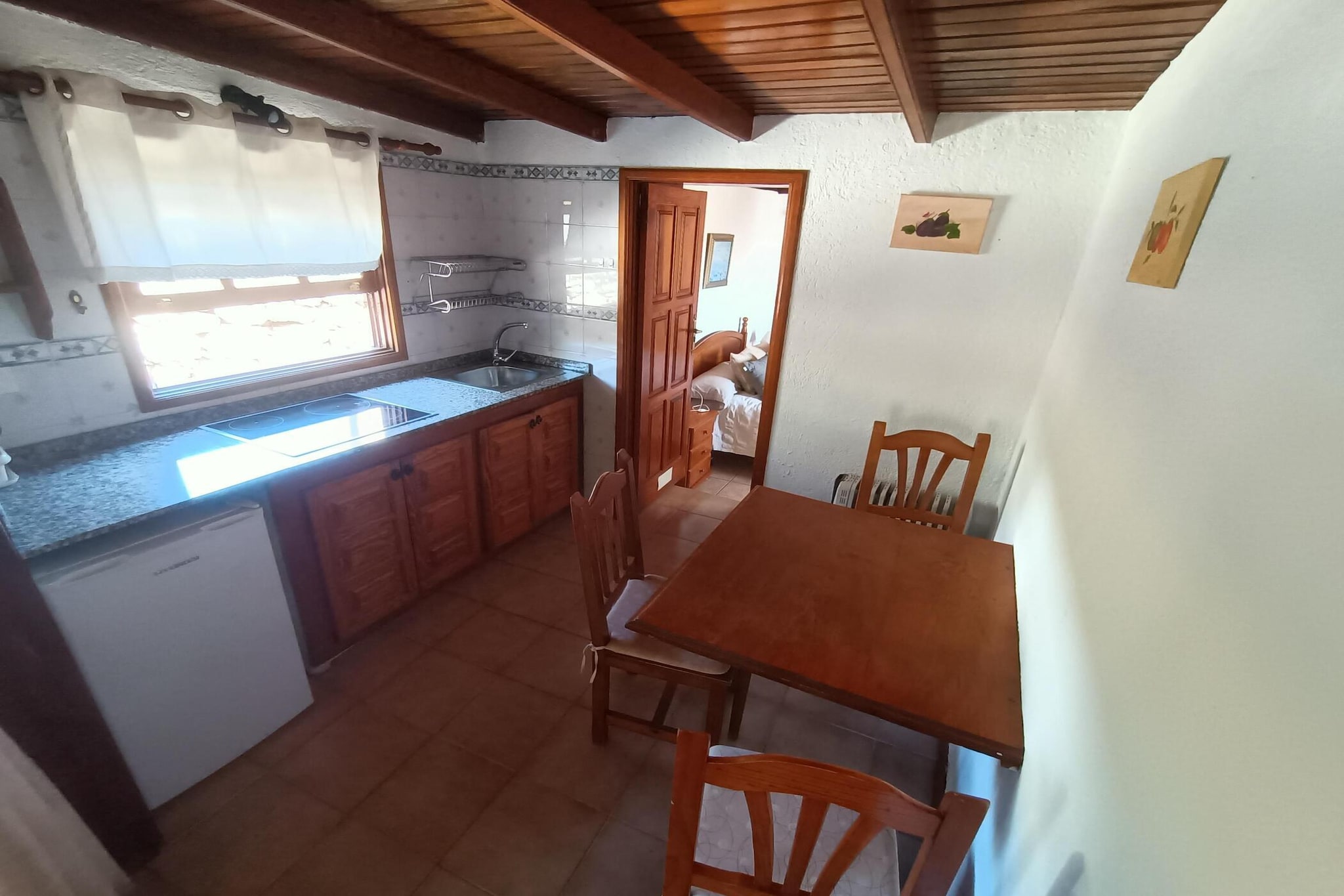 Spacious bungalow in El Paso for family