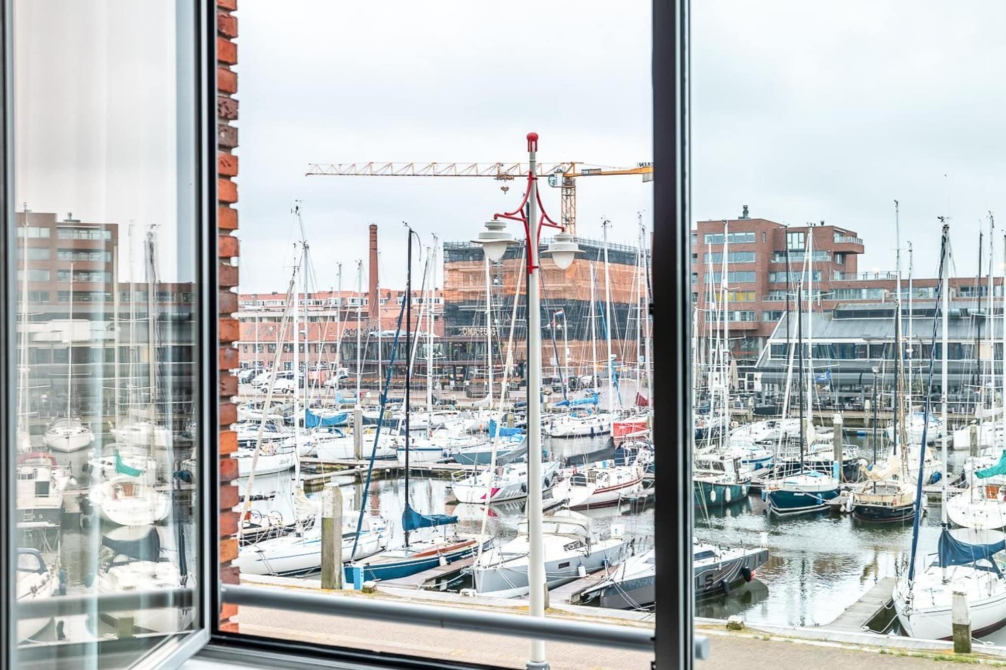 Scheveningen Harbour 56