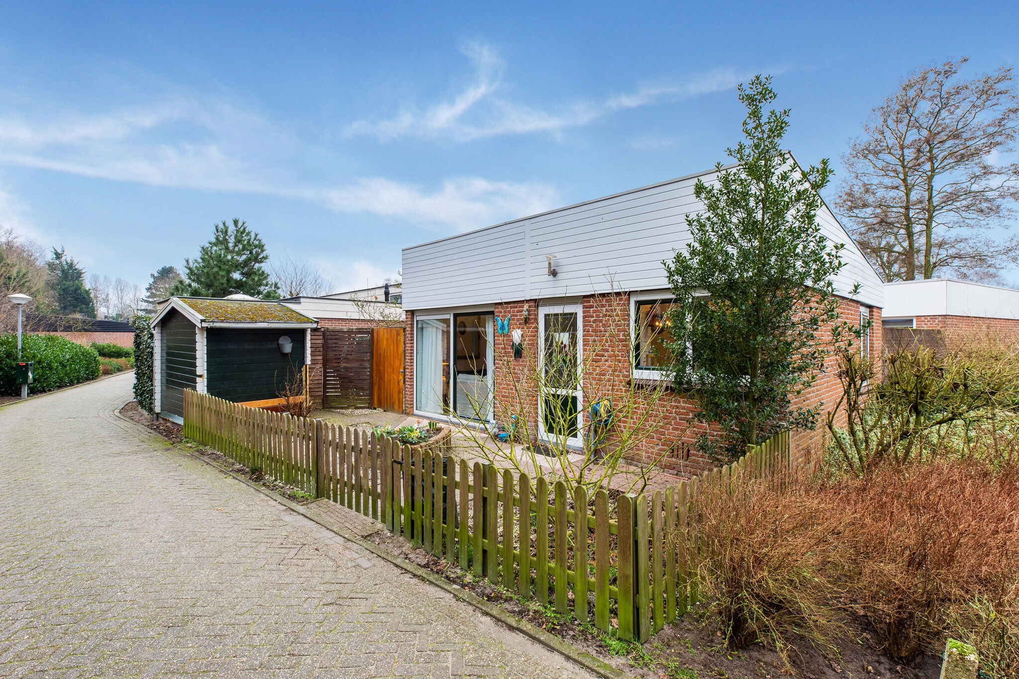Maison de vacances attachante à Noordwijkerhout avec jardin et barbecue
