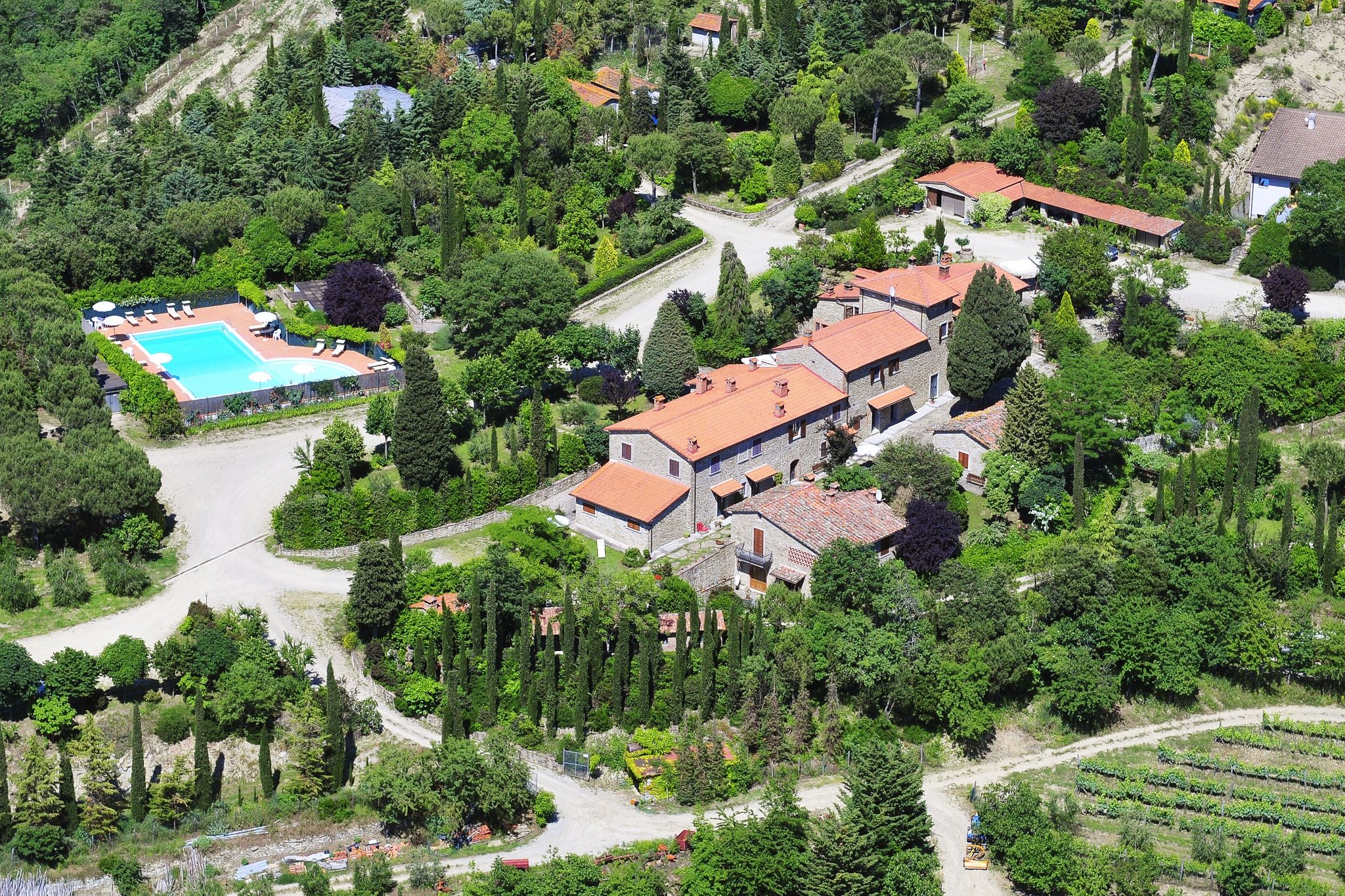 Schönes Bauernhaus in Arezzo mit Swimmingpool, Garten
