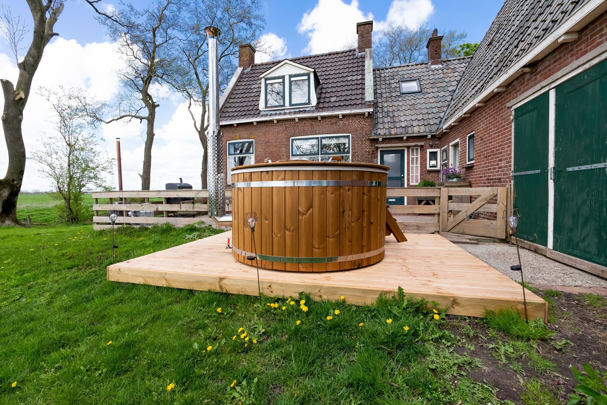 Cosy Holiday Home in Suwald with Hot Tub