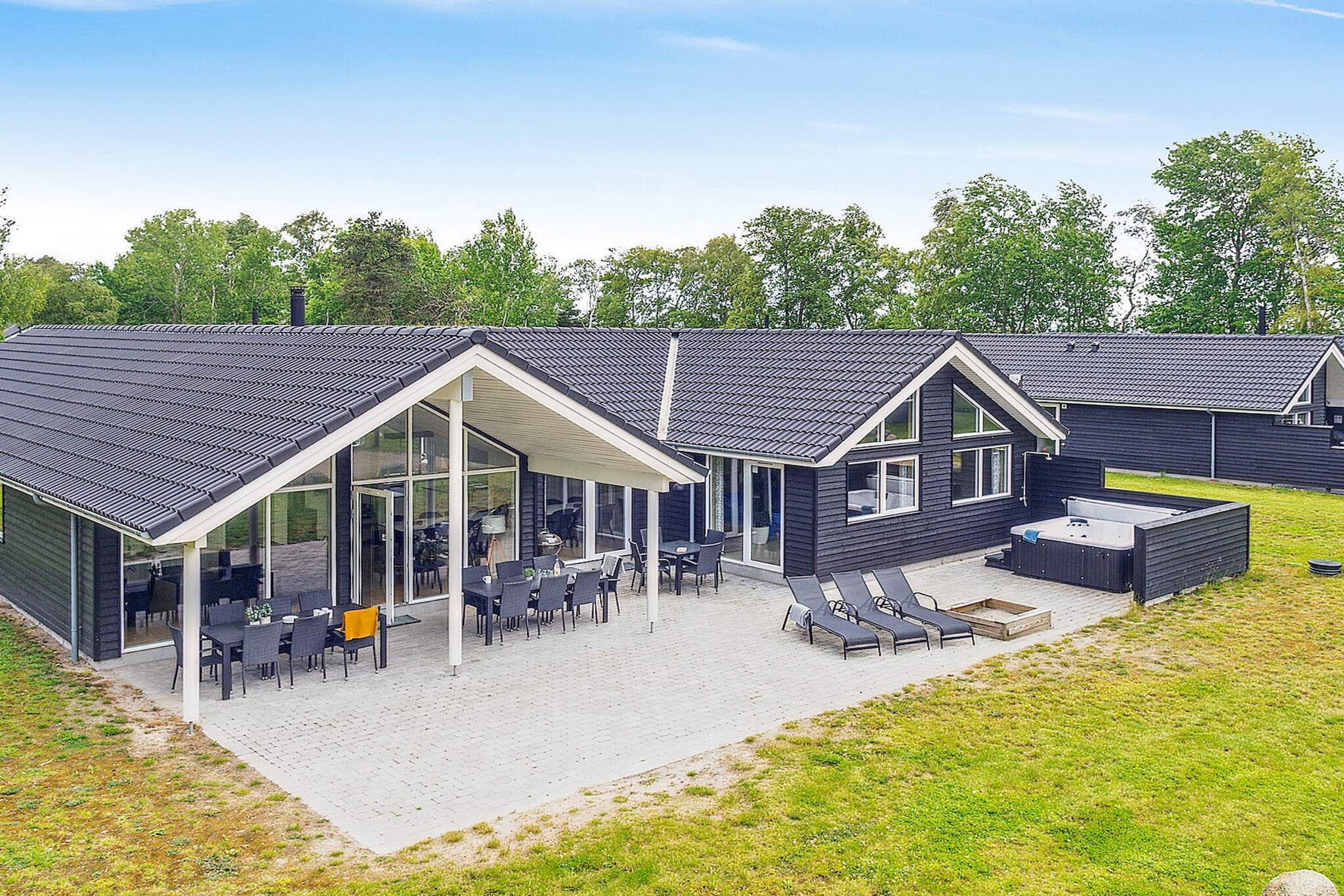 16 persoons vakantie huis in Væggerløse - Buitenlucht