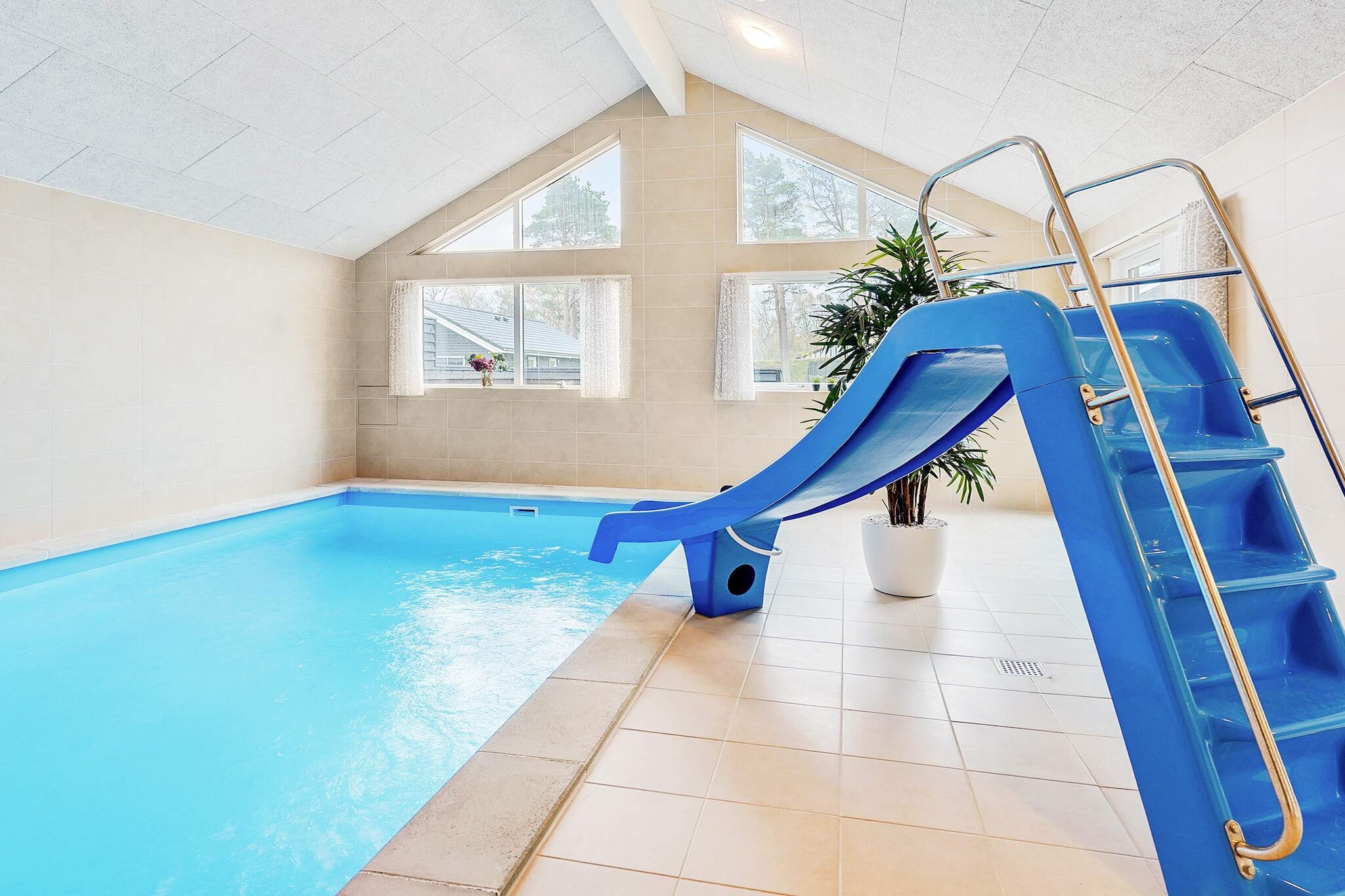16 persoons vakantie huis in Væggerløse - Zwembad