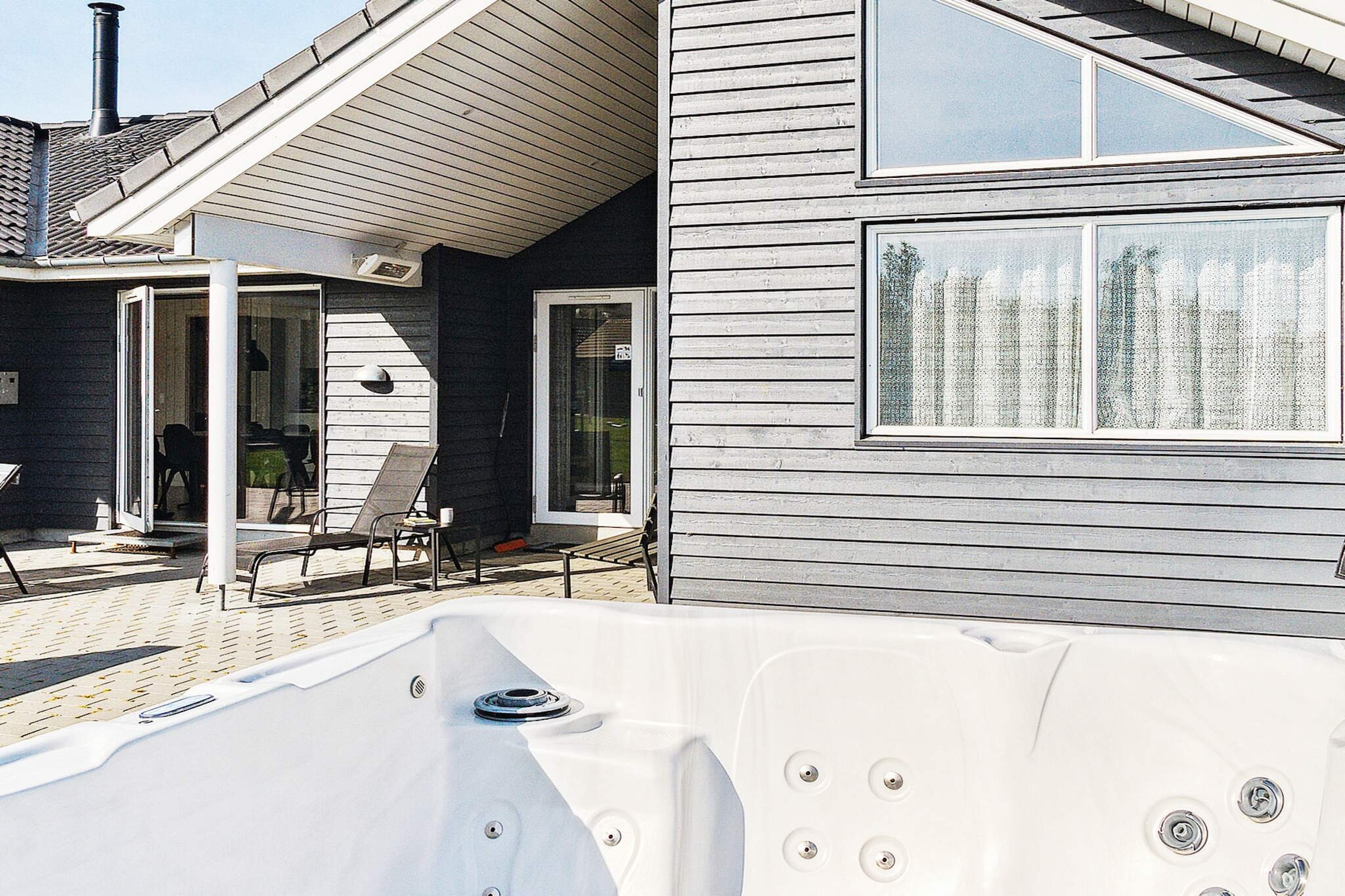 14 Personen Ferienhaus in Idestrup - Wellnessbereich