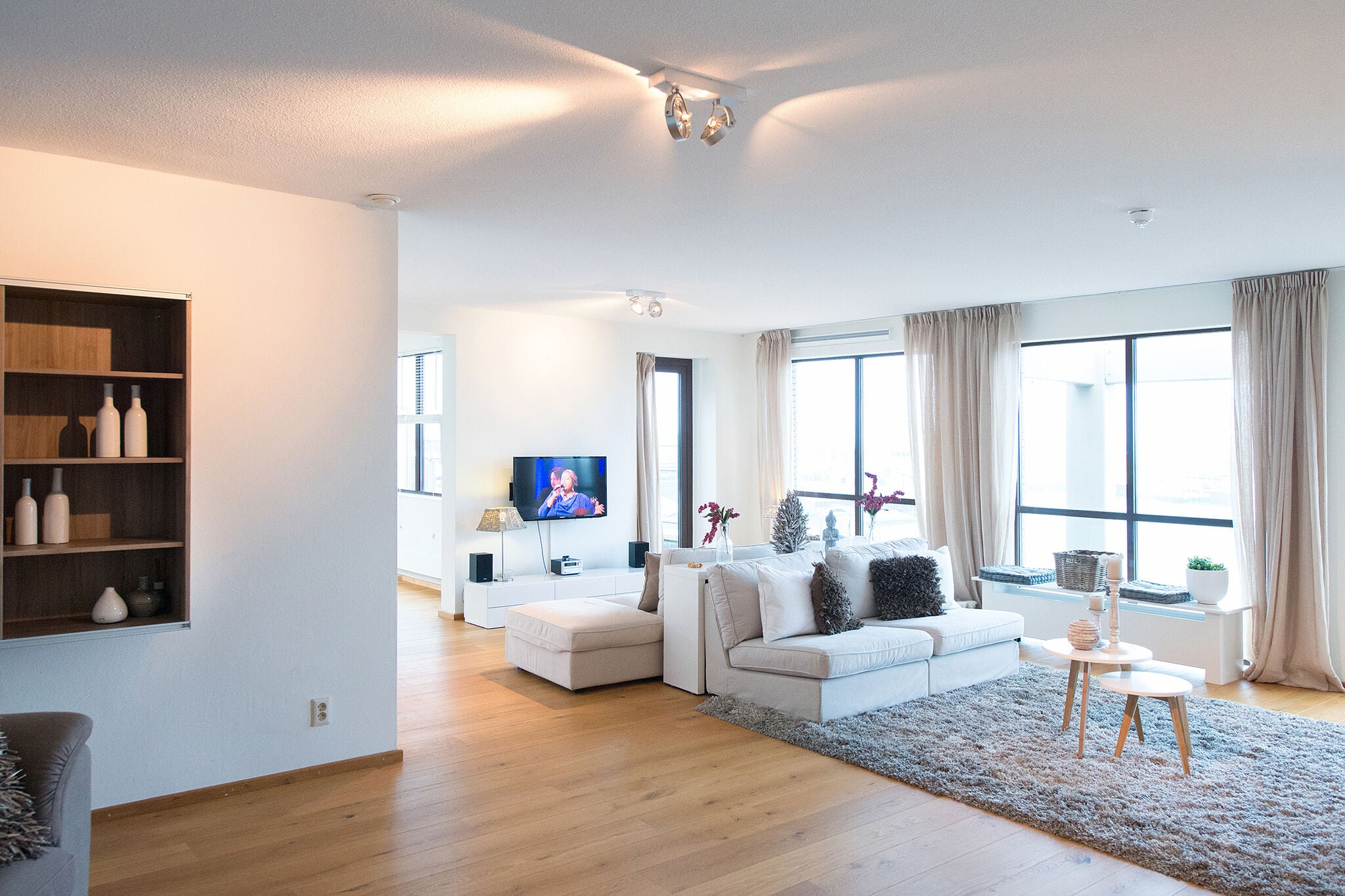 Spacious modern apartment in Scheveningen