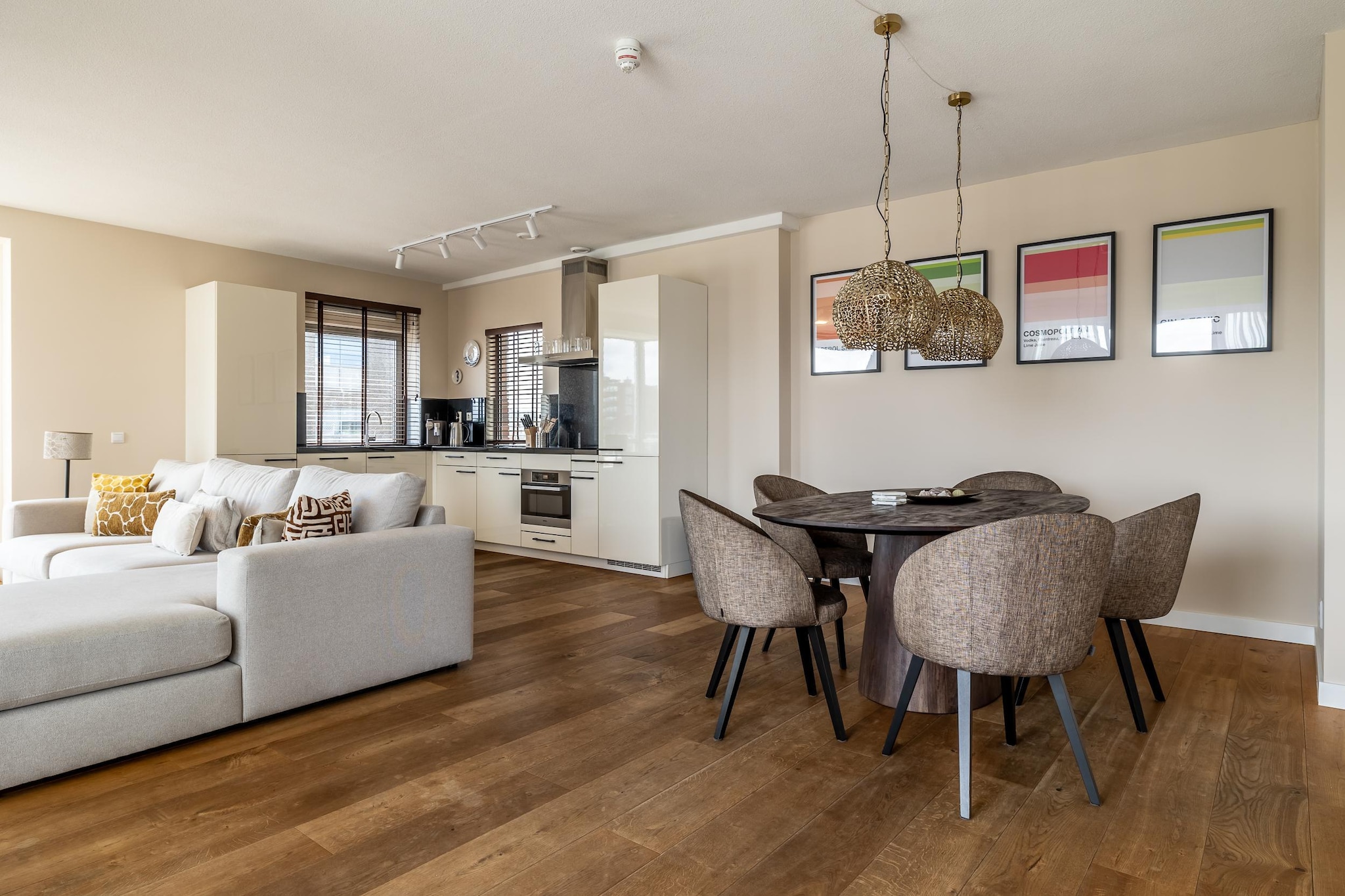 This luxurious 2 bedroom 110 m2 apartment is part of the Nautical Center Scheveningen located at the second inner harbor of Europe's largest and fashionable bathing resort of Scheveningen, only 15 minutes away from the vibrant city center of The Hague with impressive hotspots like Madurodam and the Louwman Car Museum. Apartment no.38c has a balcony on the harbor side offering a fantastic view on the exclusive seaworthy yachts. It includes a secured private parking from where you can take an elevator to the apartment entrance. The apartment itself has been beautifully designed and furnished to the highest standard. It offers essentials such as high speed internet, a large SMART TV, a fully equipped kitchen, a spacious bathroom, a separate toilet and laundry facilities. The comfortable boxspring beds guarantee a good night sleep. Within walking distance you find South beach, some of the best restaurants, a supermarket and the 'world famous' local fish shop Simonis, known for the best fresh fish in town. Holland's most famous seaside resort Scheveningen has an abundance of attractions and beach pavilions. So take a stroll along the boulevard to the famous pier with its new ferris wheel and put on your dancing shoes after sunset to enjoy the best of The Hague's nightlife. Beach life and city life go together in The Hague which explains why so many people come back to this wonderful apartment every year again! 

Free private parking.