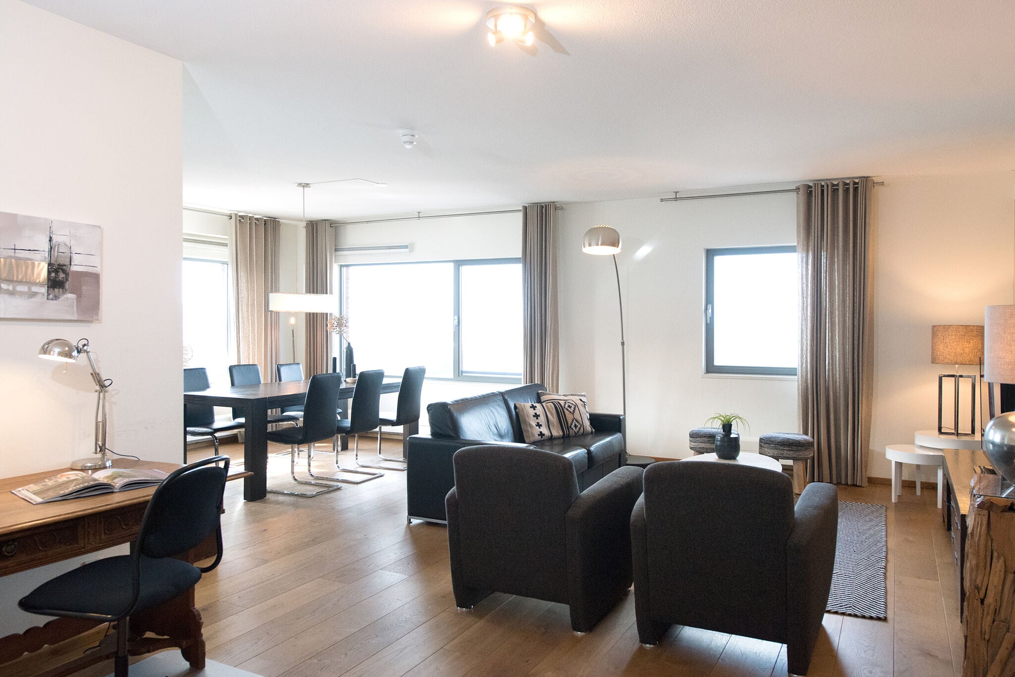Luxury apartment in the harbor of Scheveningen