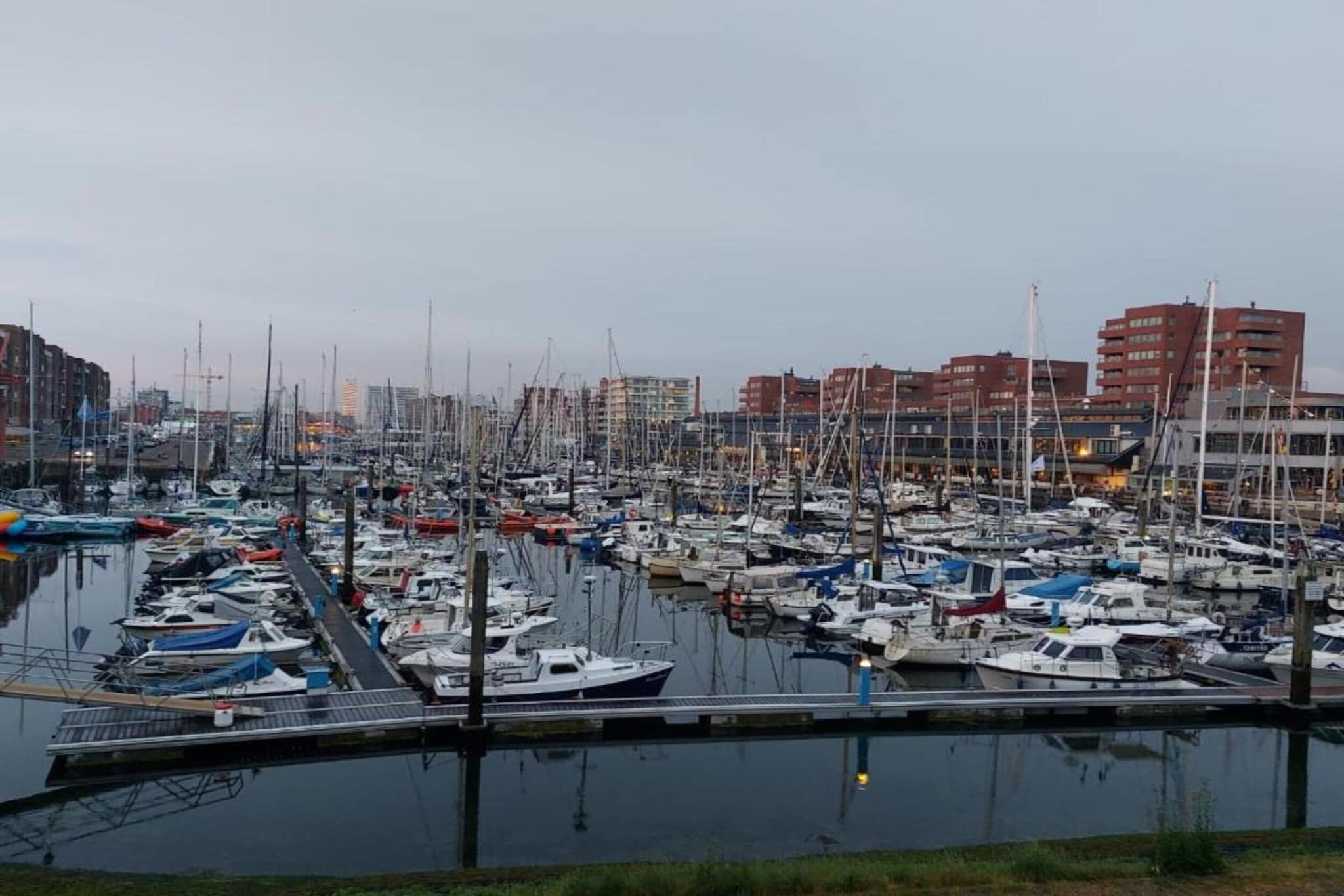 Scheveningen Harbour 56C-Gebieden zomer 20km