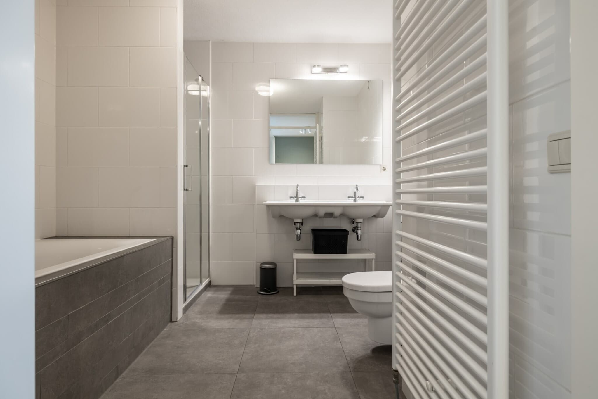 Scheveningen Harbour 60B - Badezimmer