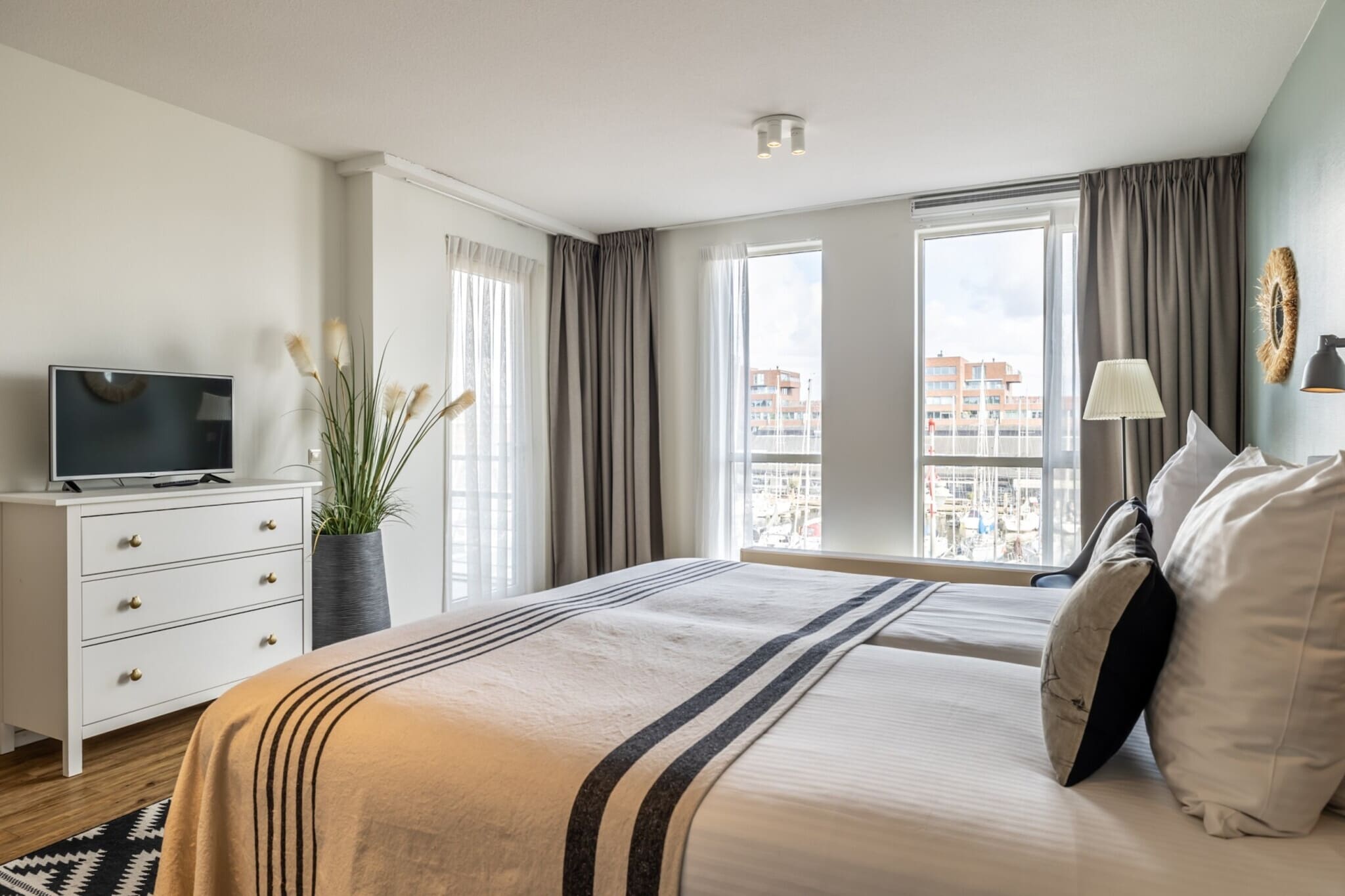 Scheveningen Harbour 60B - Schlafzimmer