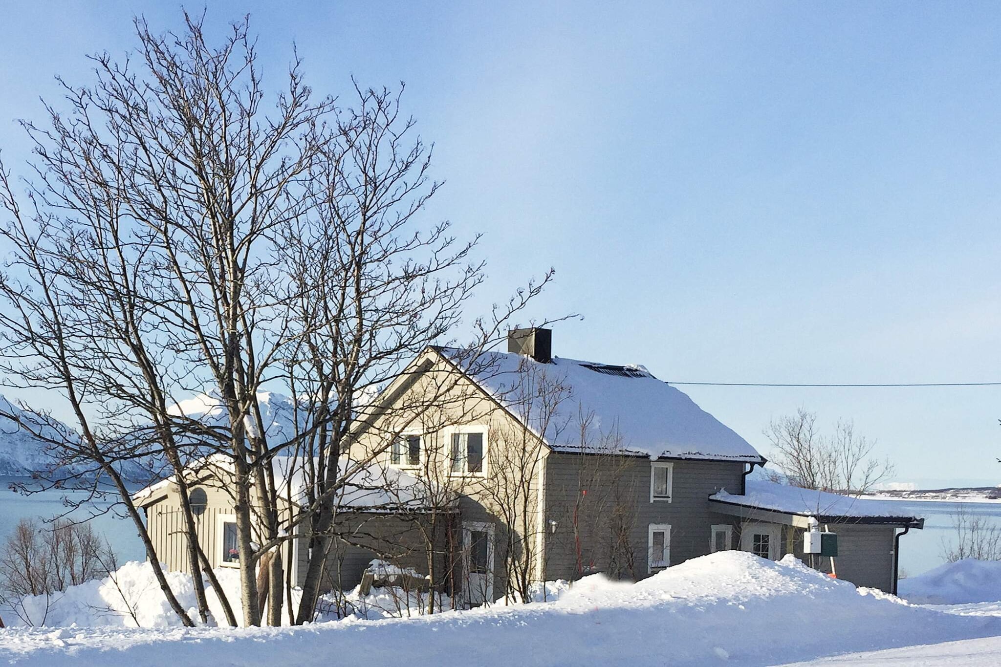 6 person holiday home in Olderdalen