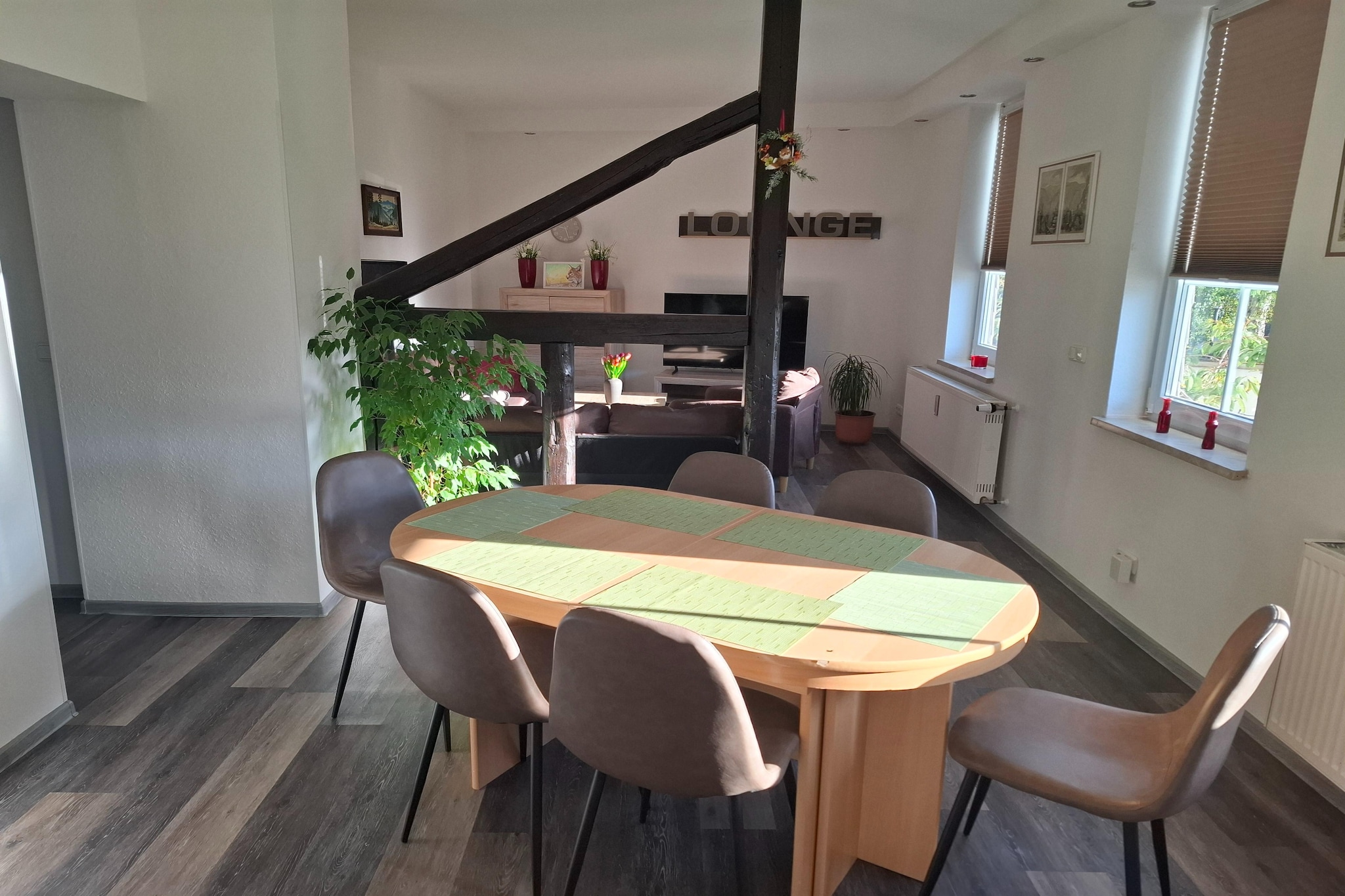 Ferienwohnung zum alten Konsum - Eetkamer