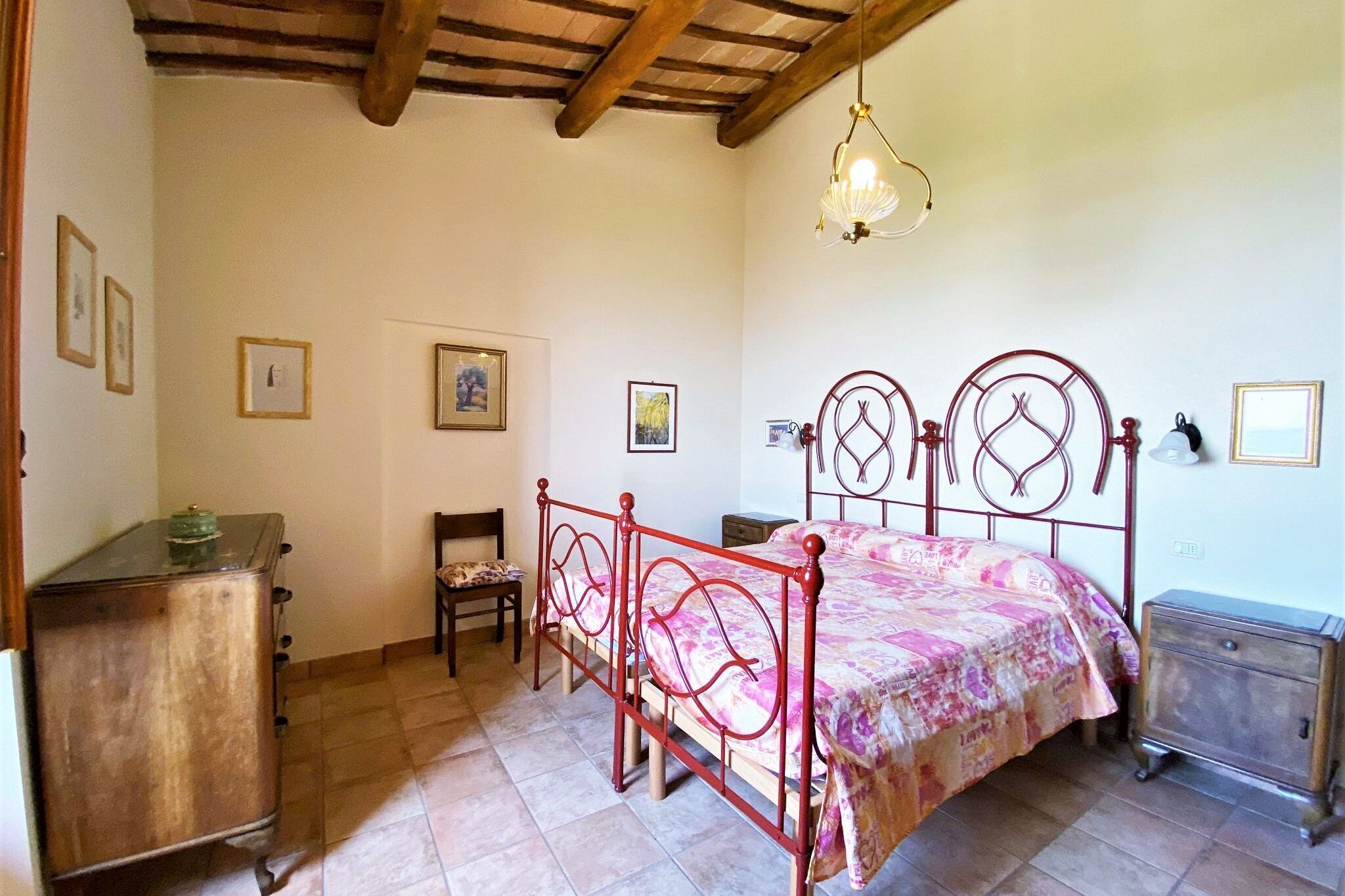 Authentic holiday home in Assisi with a furnished garden