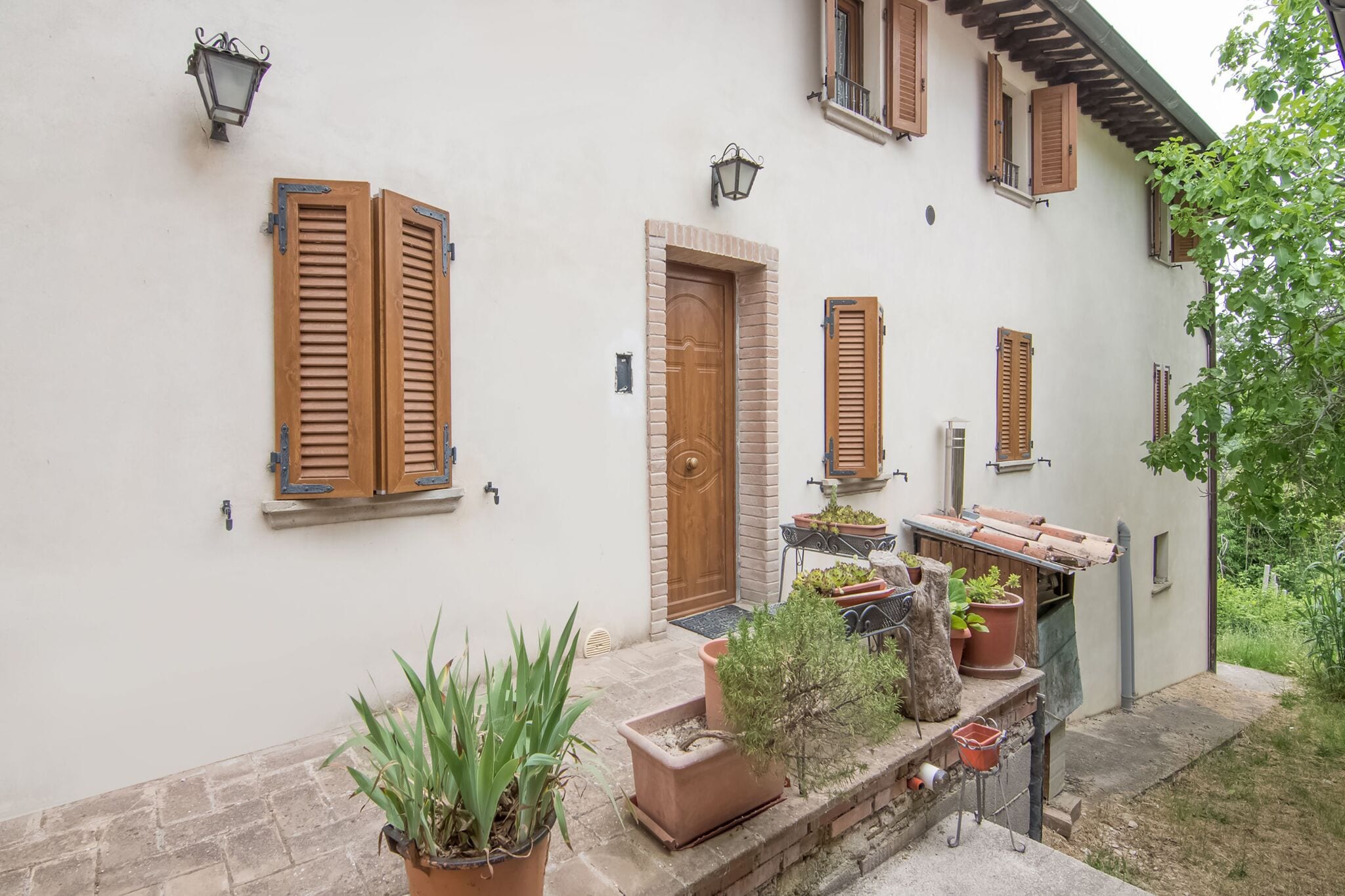 Sunny Apartment in Assisi with Garden and Terrace