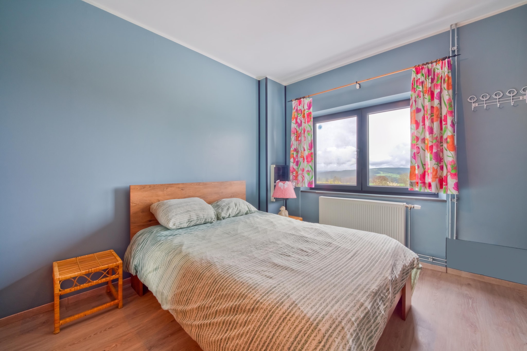 Très belle habitation à Lierneux pour 8 adultes-Chambre