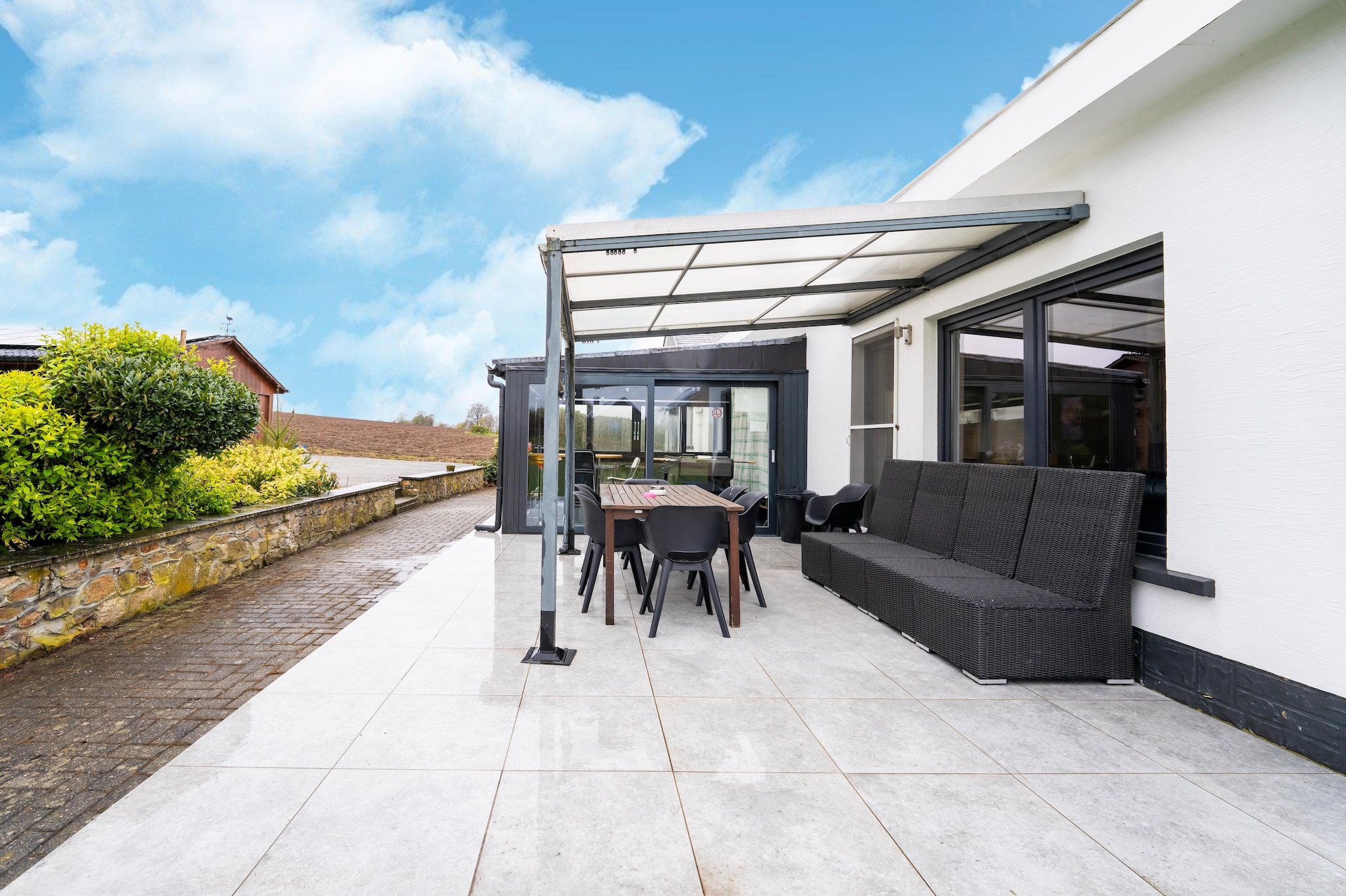 terracebalcony