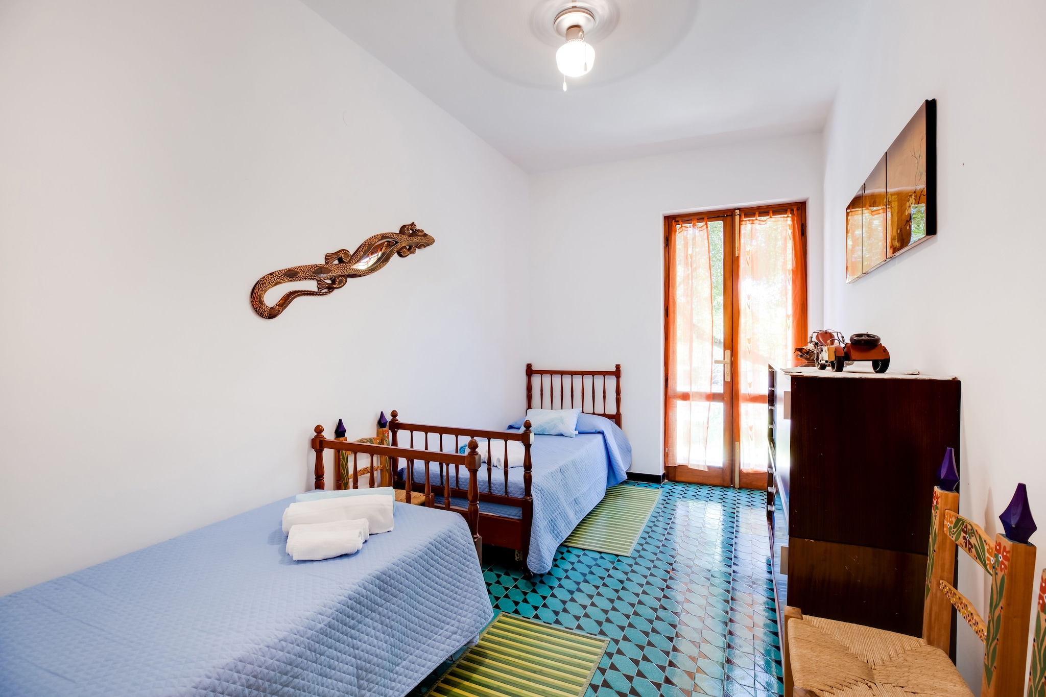 Bed Room