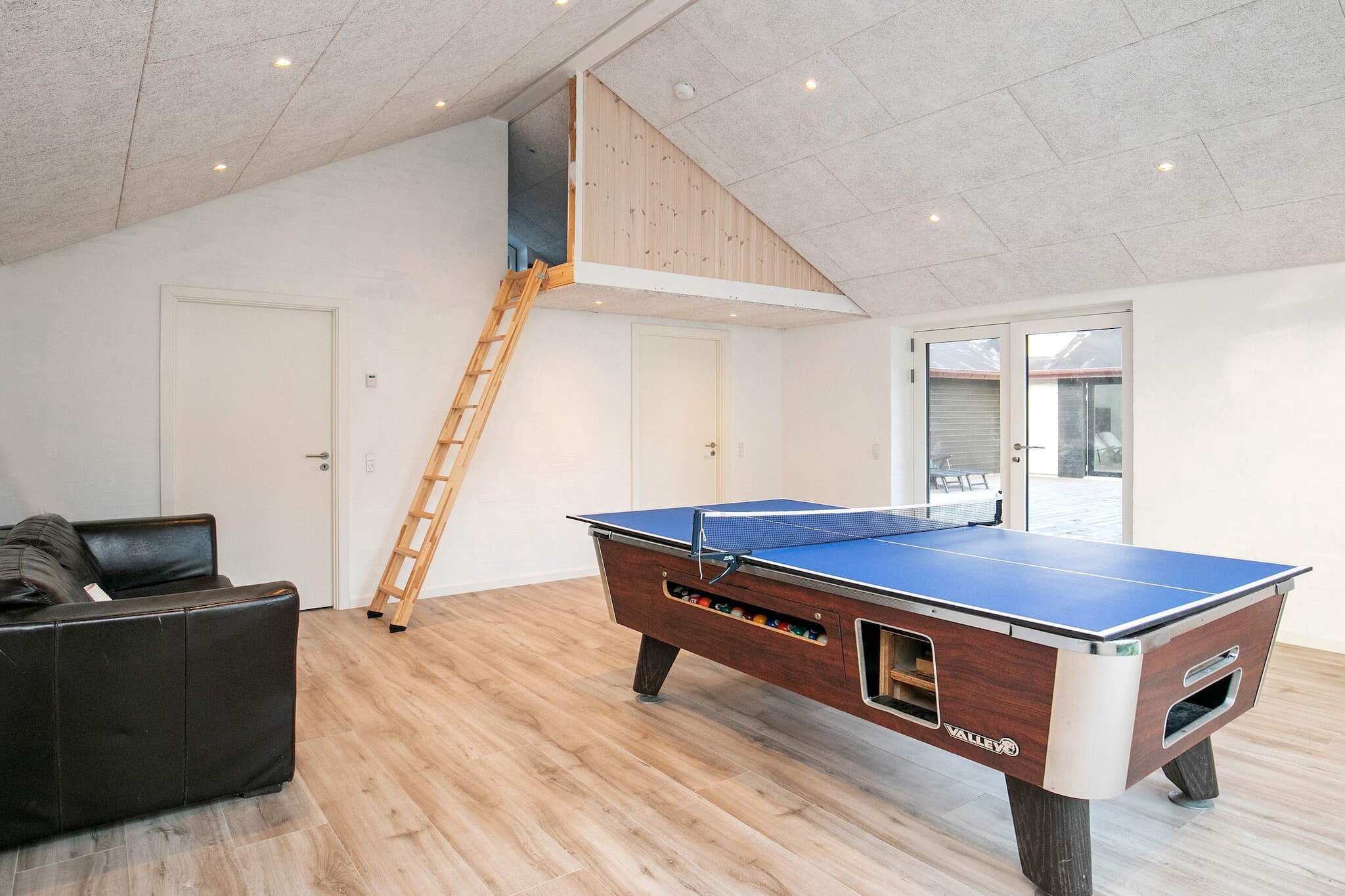 14 persoons vakantie huis in Løkken - Binnen