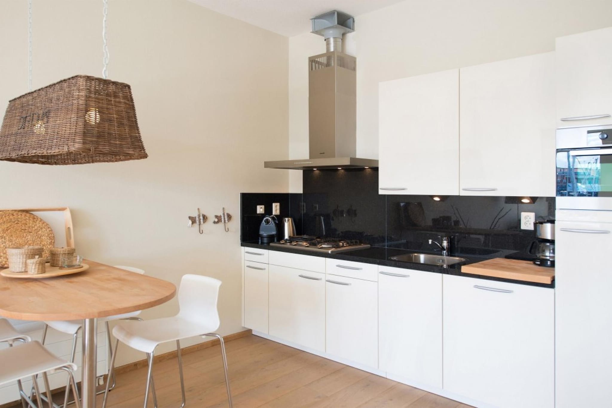 Modern apartment overlooking the harbor