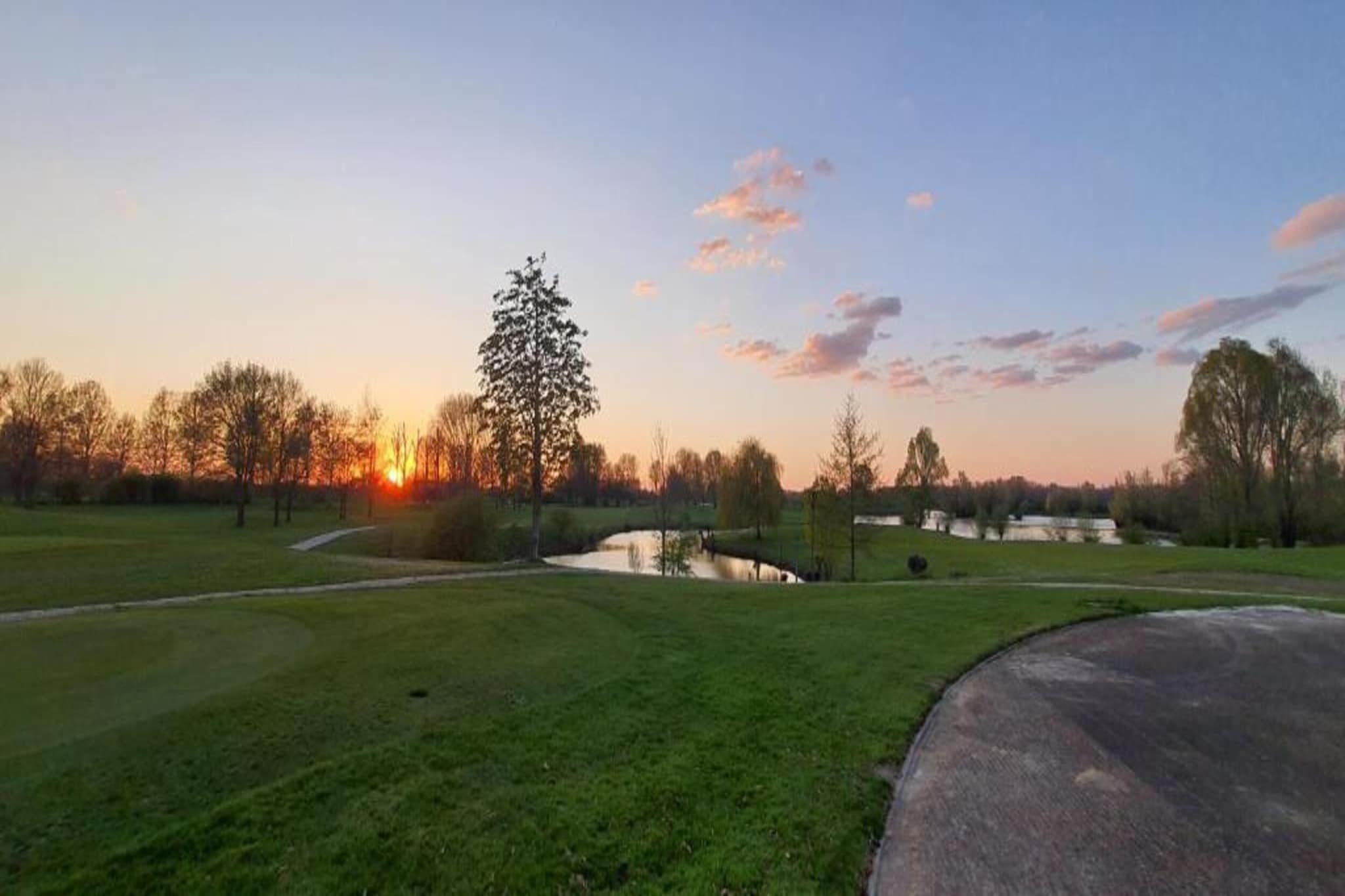 Resort aan de Maas 5-Gebieden zomer 1km