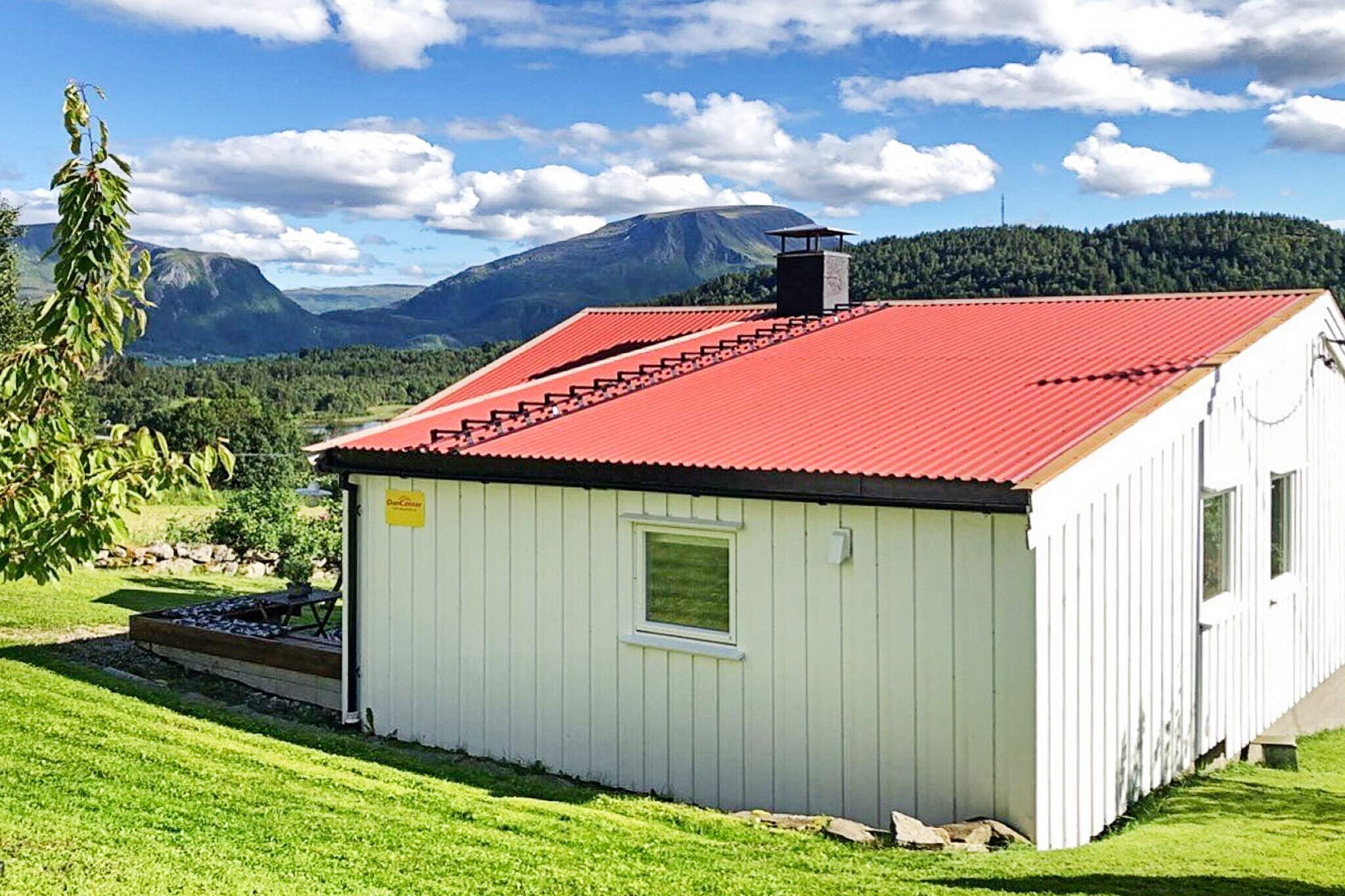 open kitchen(cooker(electric), hood, coffee machine(filter), waffle iron, microwave, dishwasher, fridge, freezer(200-249L), washing machine, high chair), Living/bed room(36 m2)(TV(satellite, german television channels, norvegian TV channels ), radio, radio), bedroom(2x single bed, children\'s bed), bedroom(2x single bed), bedroom(double bed, bunk bed), bathroom(floor heating)(bathtub or shower, washbasin, toilet), heating(electric), terrace(10 m2), terrace(roofed, 10 m2), garden, garden furniture, BBQ, parking, air to air heatpump