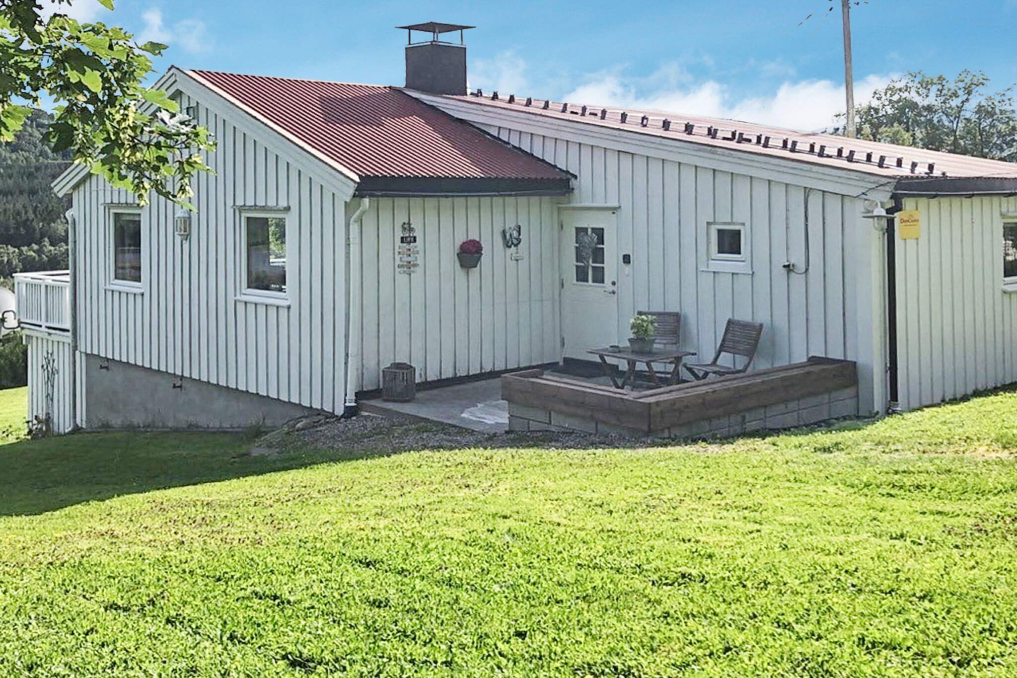 6 Personen Ferienhaus in AVERØY