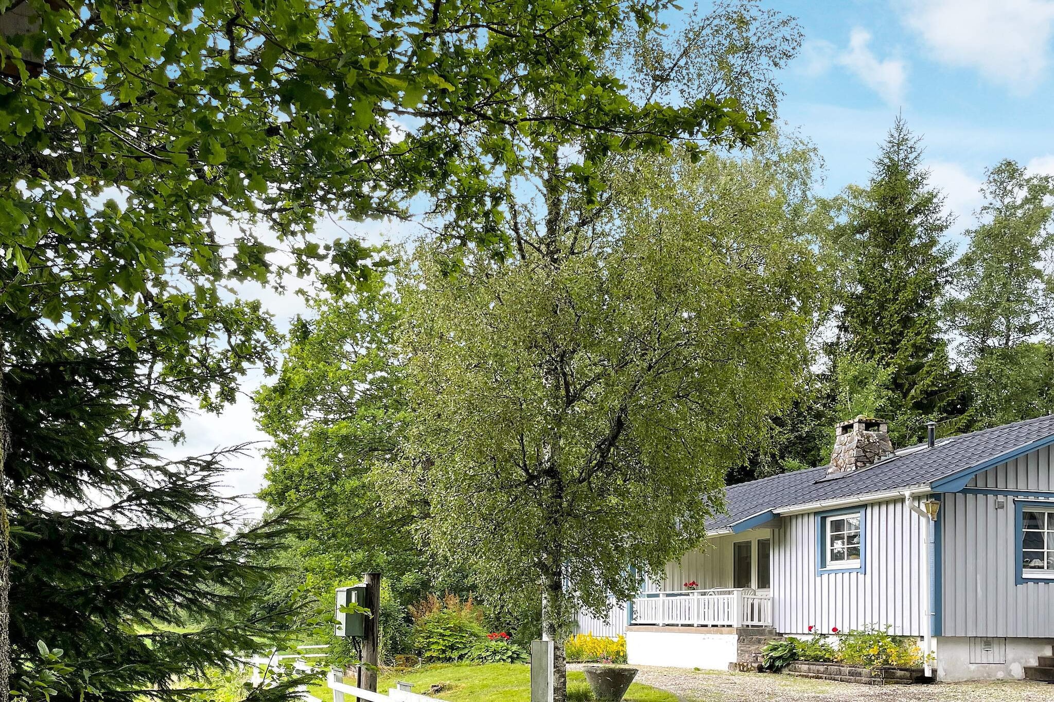 6 person holiday home in TROLLHÄTTAN - Outdoor