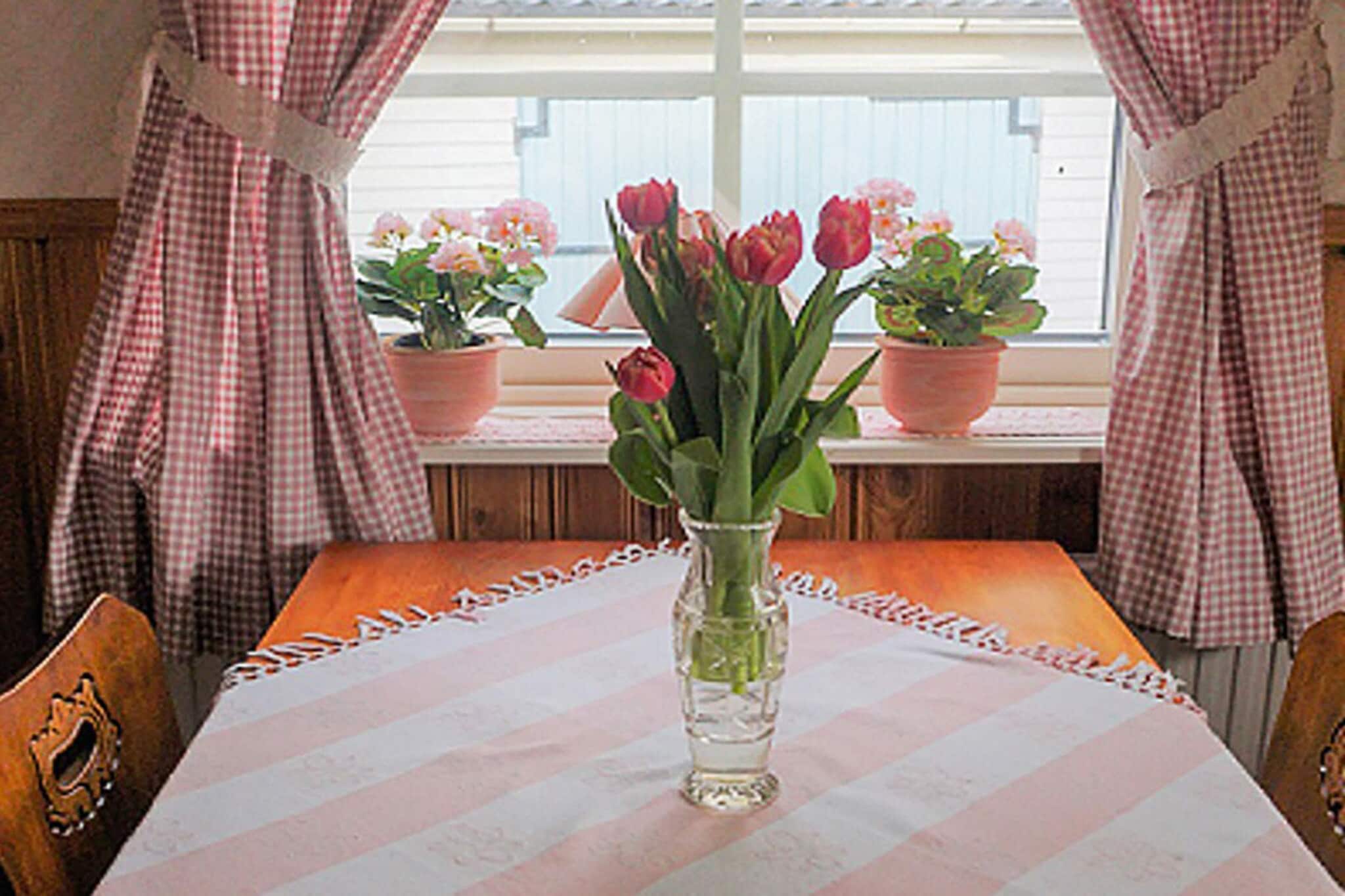 6 person holiday home in TROLLHÄTTAN - Indoor