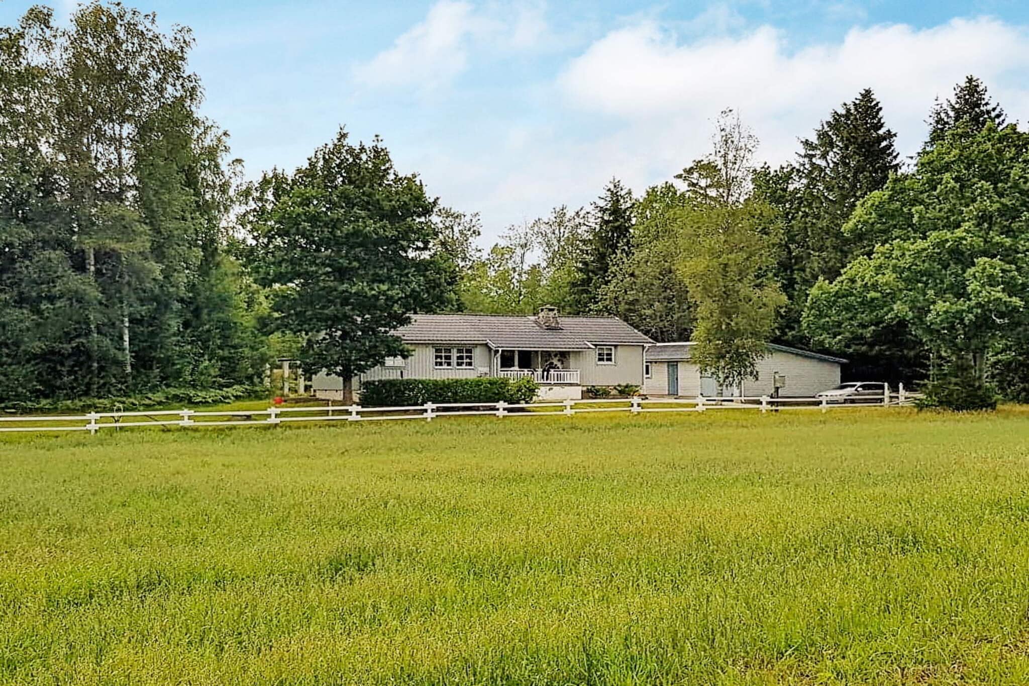 6 person holiday home in TROLLHÄTTAN - Untagged