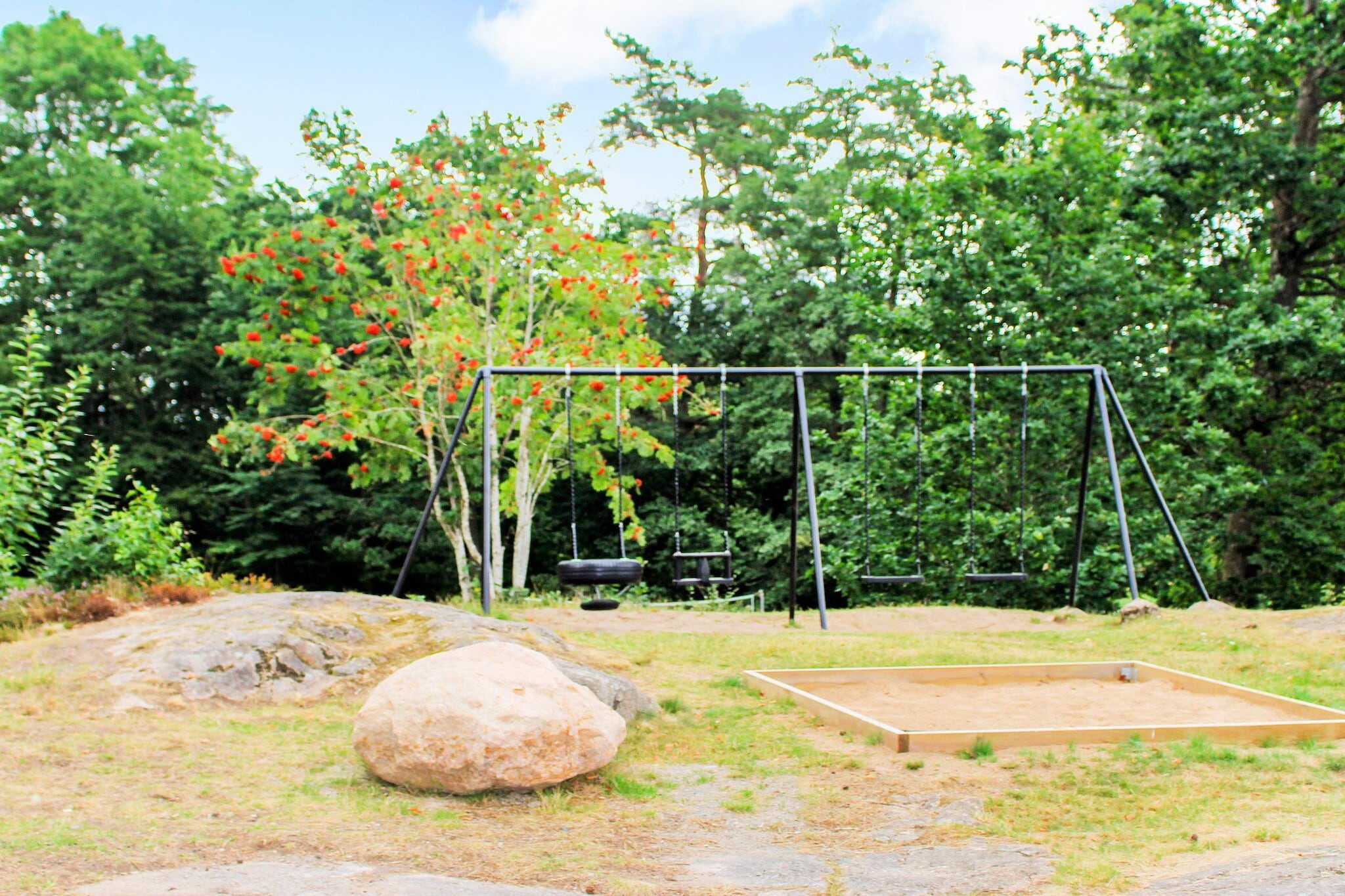 6 person holiday home in TROLLHÄTTAN - Untagged