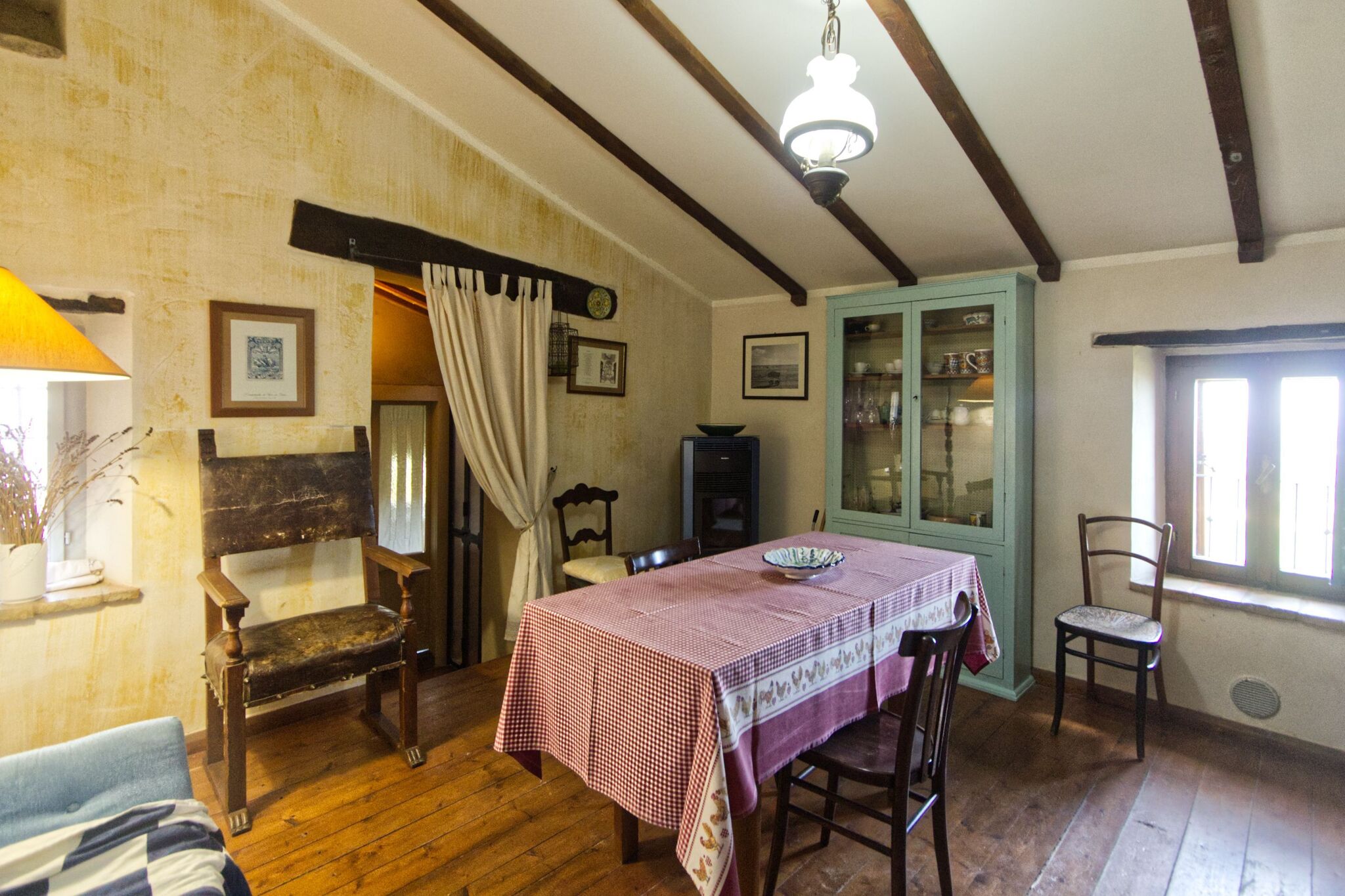 Historic holiday home in Monterubbiano with garden