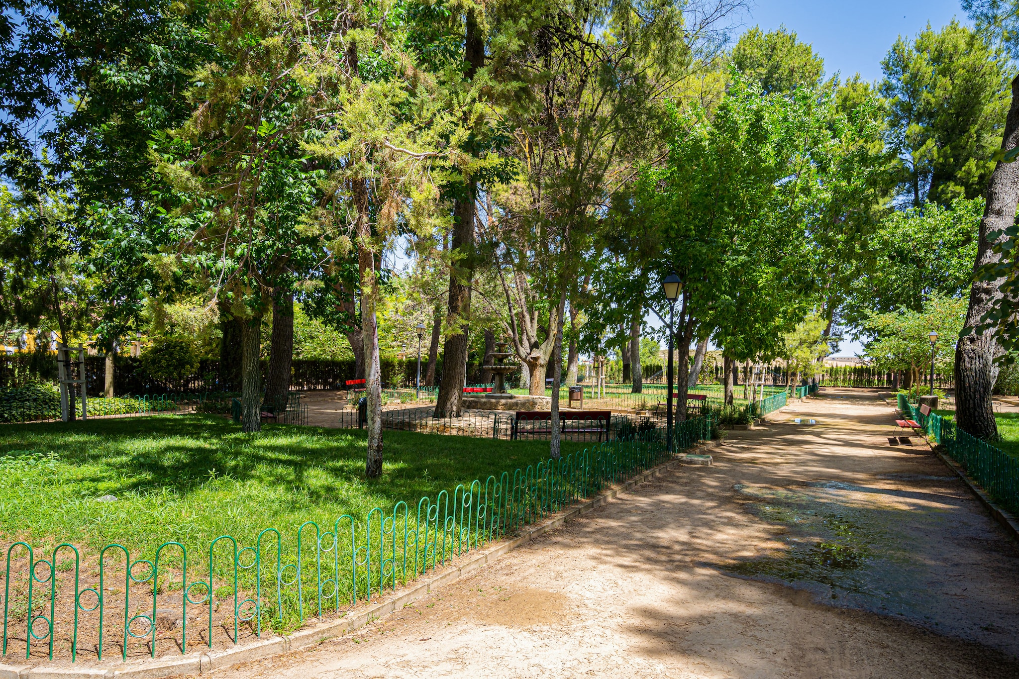 La Casa de Andújar - Tuinen zomer