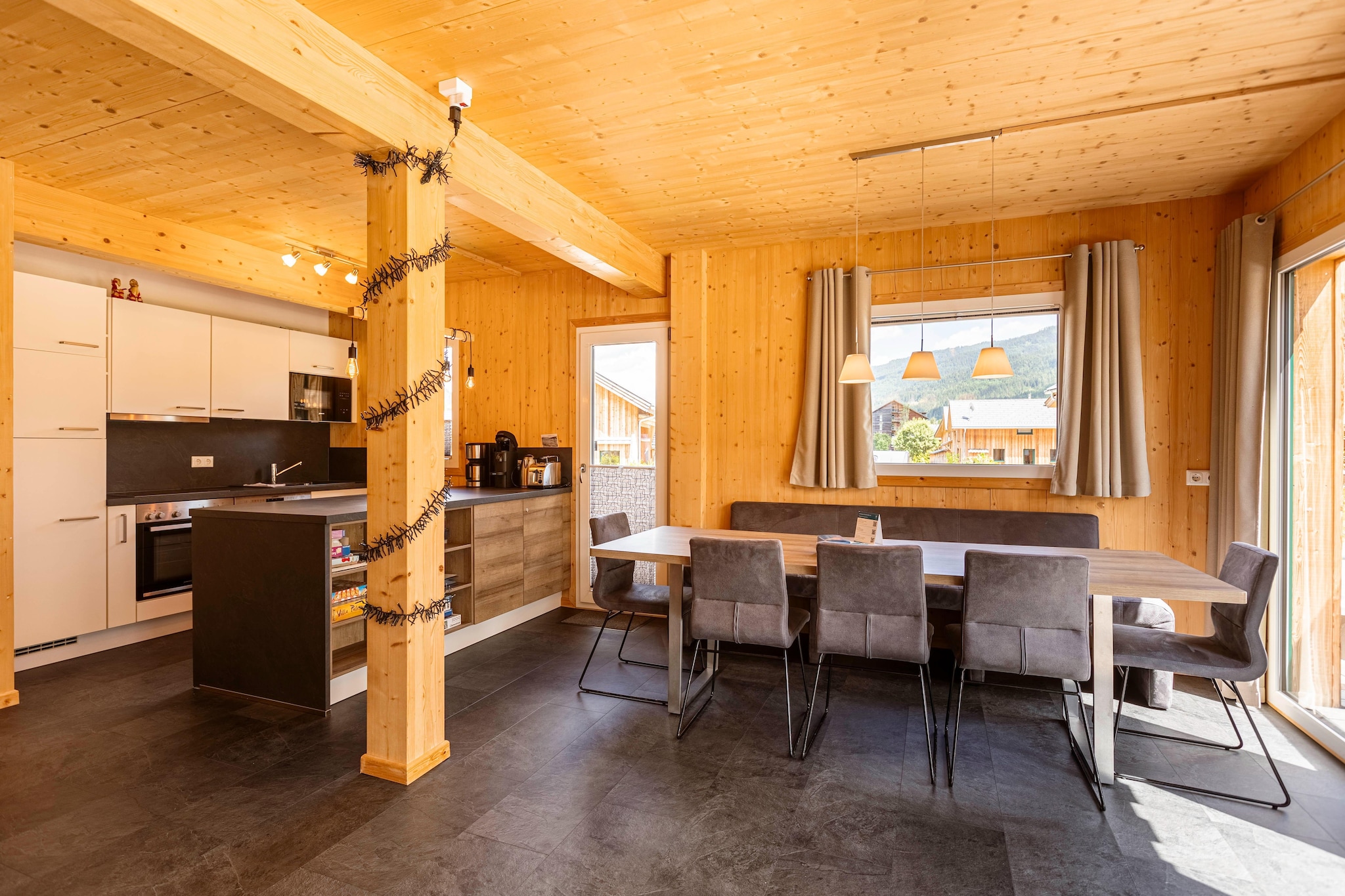 Kreischberg Chalets 49a-Dining room