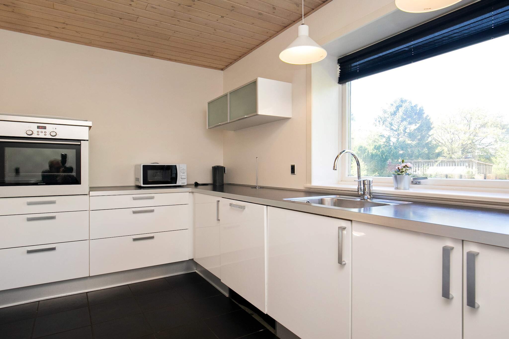 4 person holiday home in Oksbøl