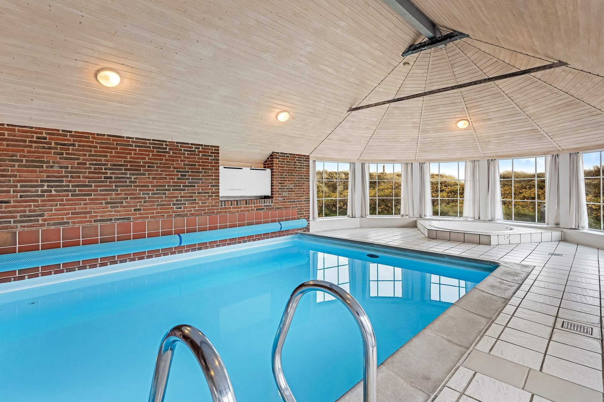 10 persoons vakantie huis in Ringkøbing - Zwembad