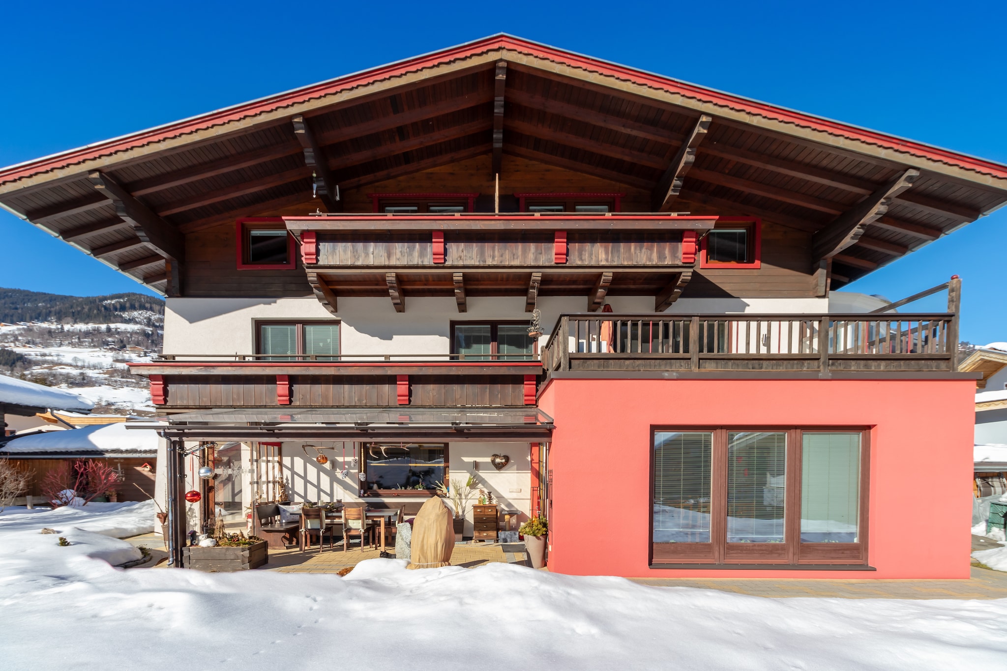 Exterior Winter
