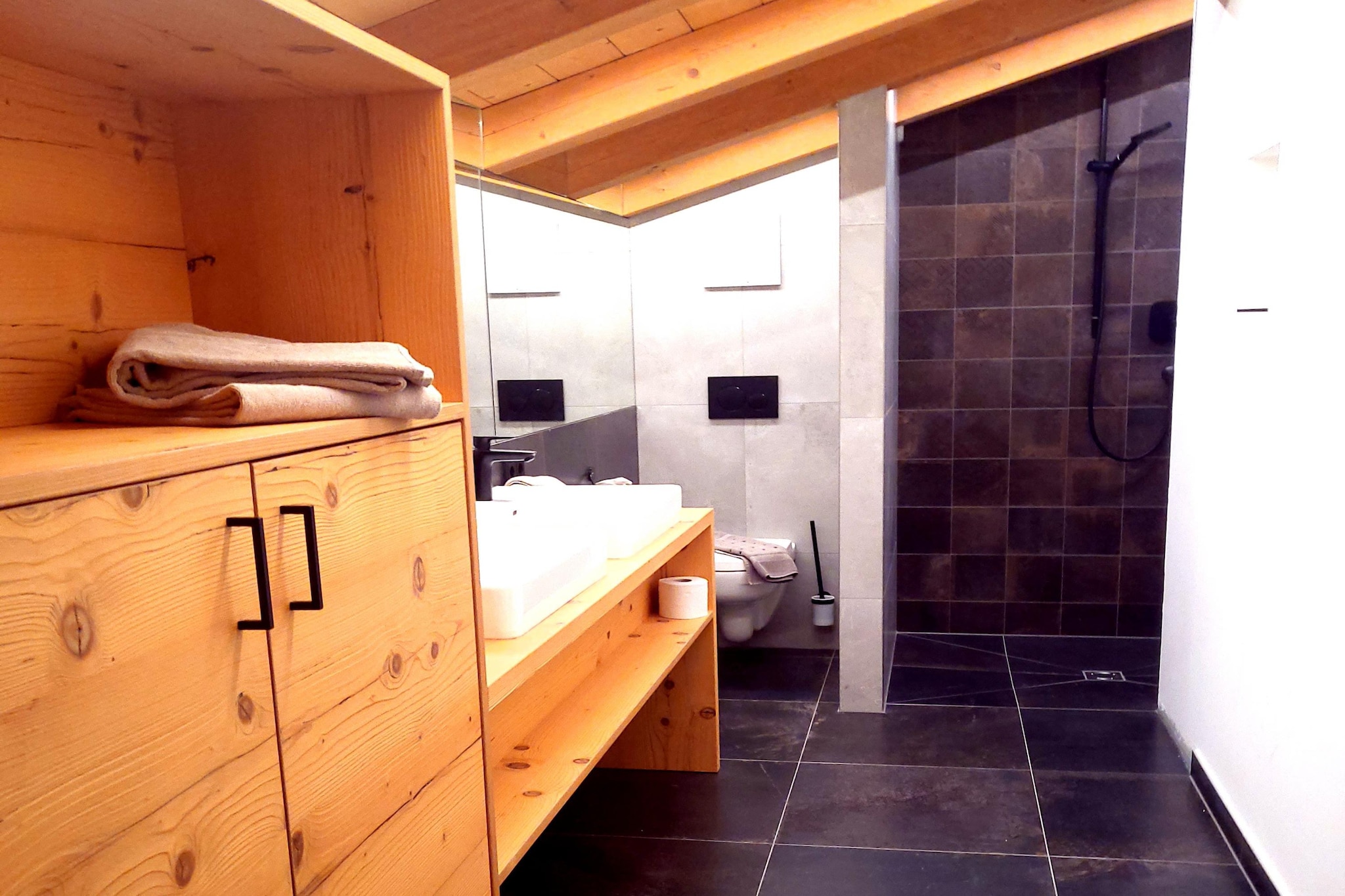 Appartement Tauernfenster-Badkamer