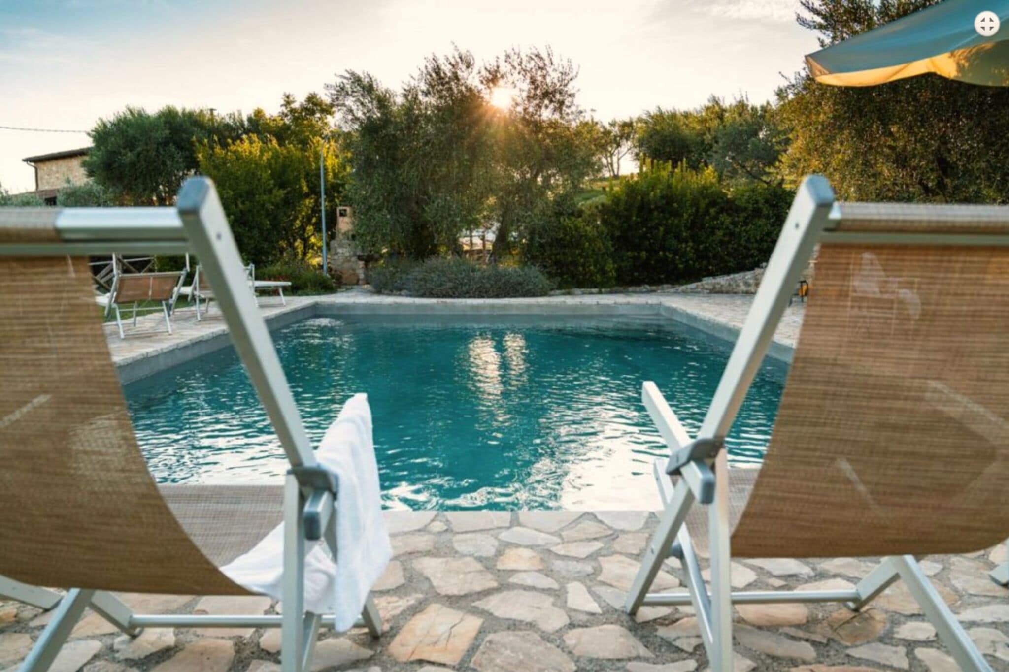 Natuurstenen villa in Collazzone met een privézwembad