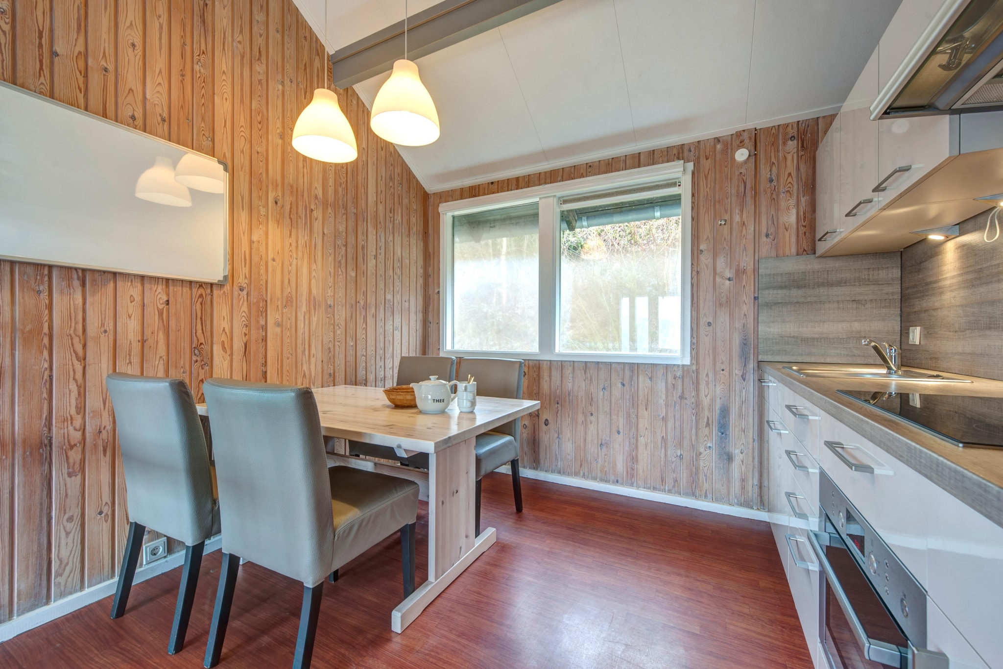 Eifelpark Kronenburger See 9-Esszimmer