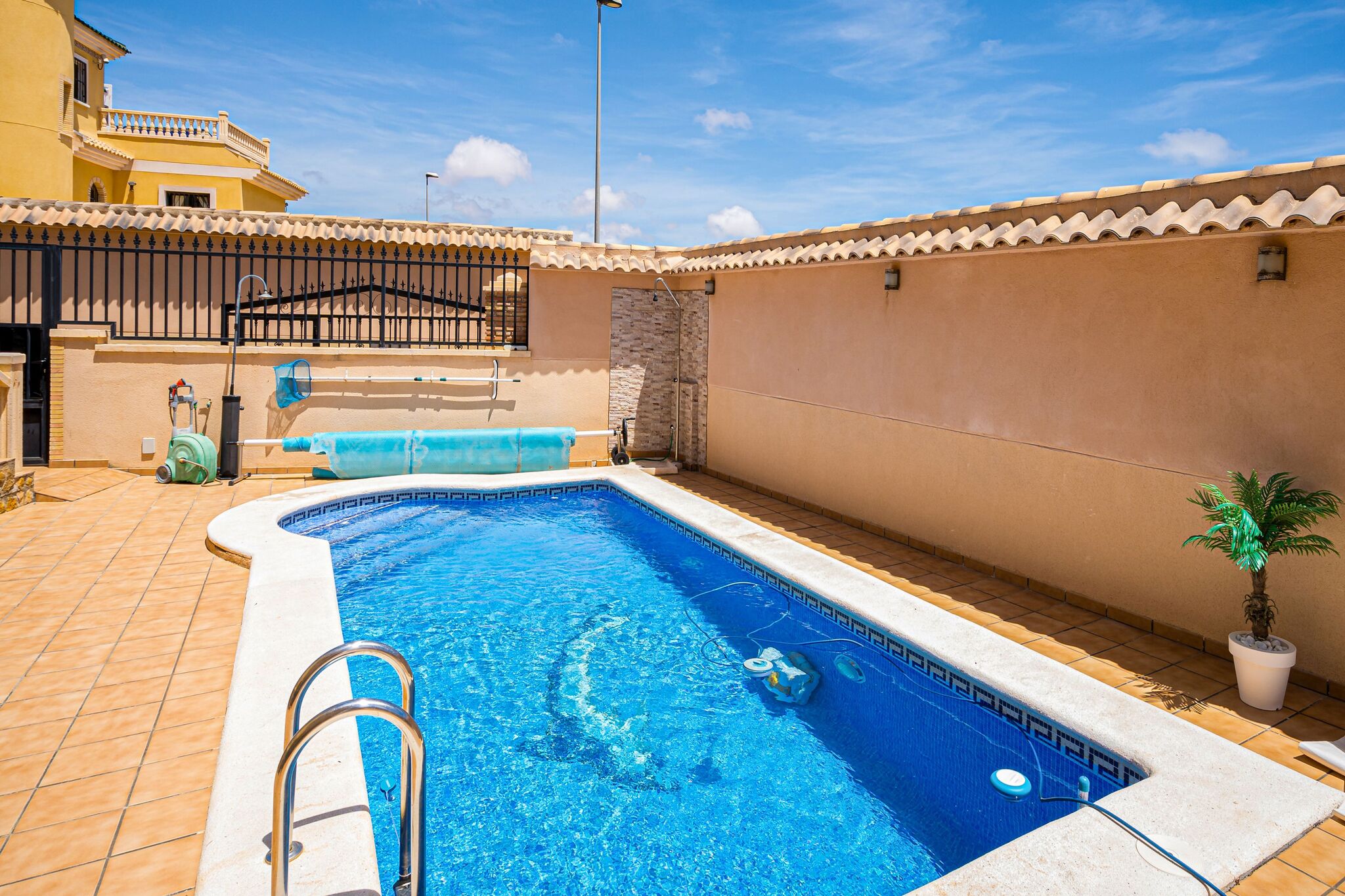 Comfortabele villa in Orihuela met privézwembad