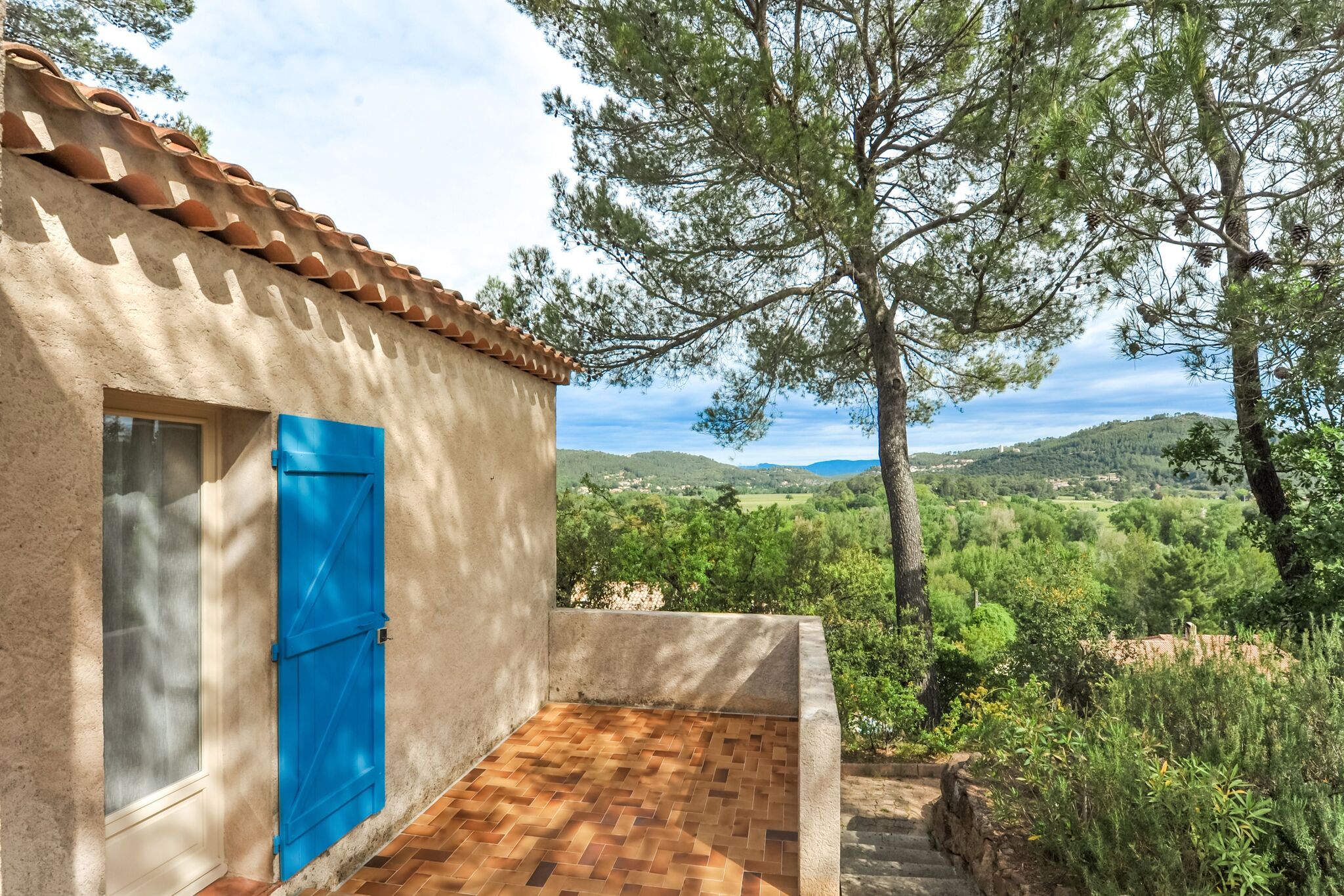 Villa Authentique en Provence-Alpes-Côte d'Azur avec jardin privé